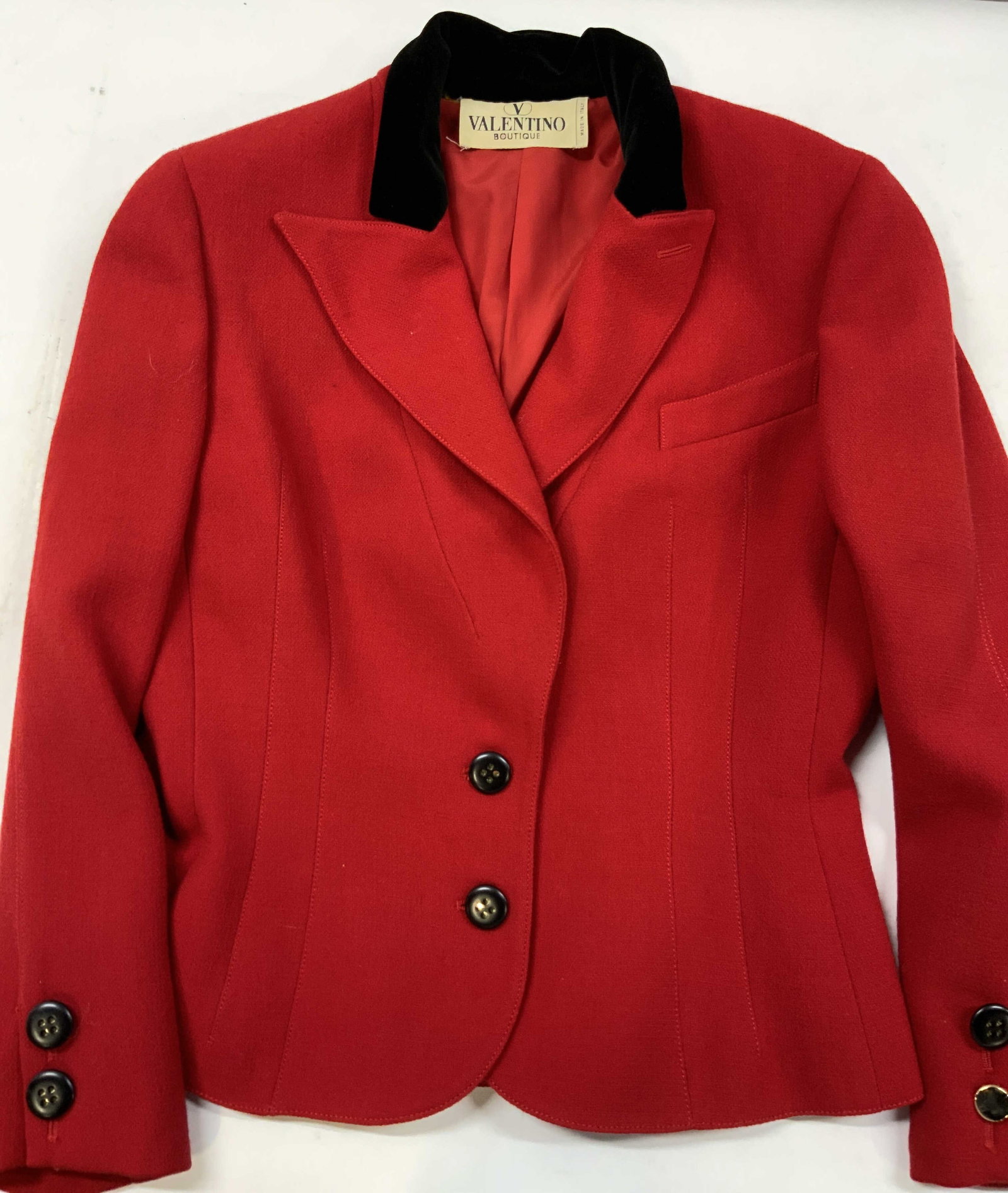 Vntg Valentino Boutique red blazer , Italy (1 of 7)
