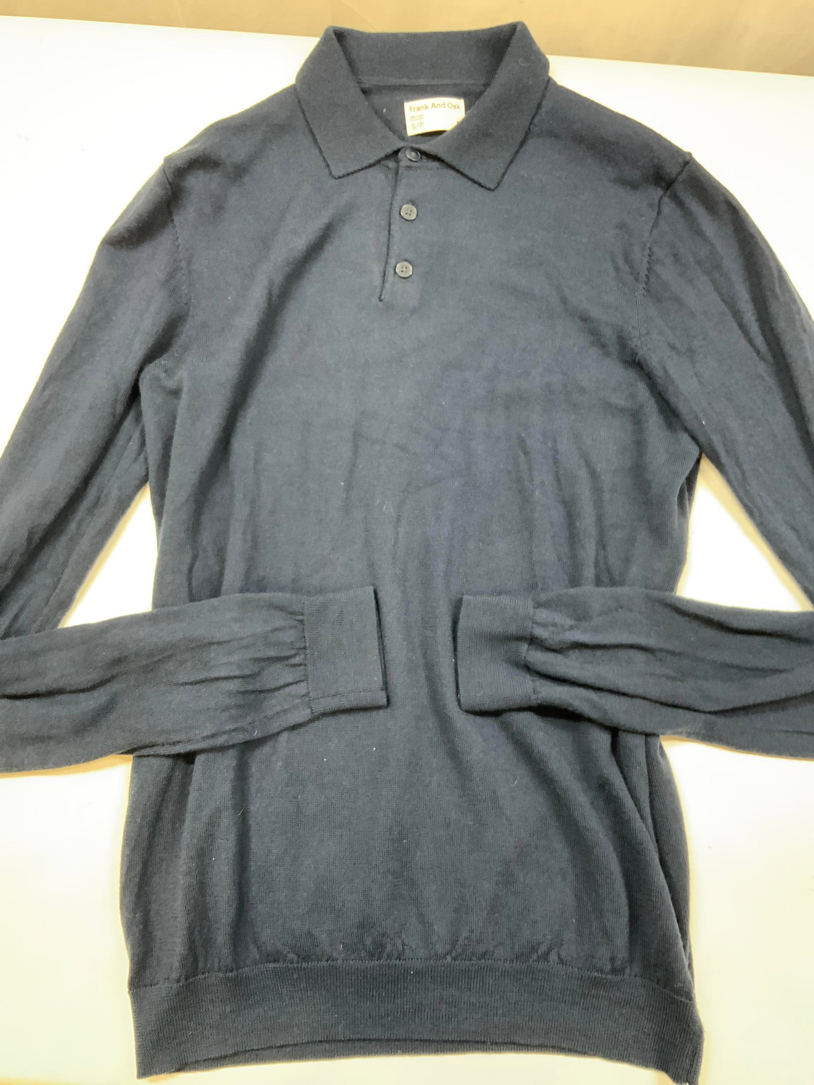 Frank and Oak long Sleeve wool polo 2020s: Frank and Oak long sleep polo. Made of 100% merino wool in the 2020s. Size small. Constructed by fine lightweight gauge knit. Features a 3 button placket ,ribbed cuffs and flat polo collar that