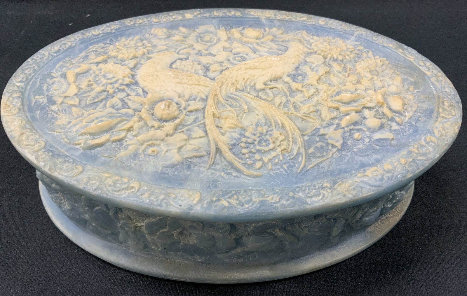 Vtg Incolay Stone Peacock Pair Jewelry Box: Vintage oval Genuine Incolay jewelry box hand crafted USA. Ice blue marveled finish with white relief carvings depicting peacock pair and floral patterns on lid. Side walls detailed eight matching car