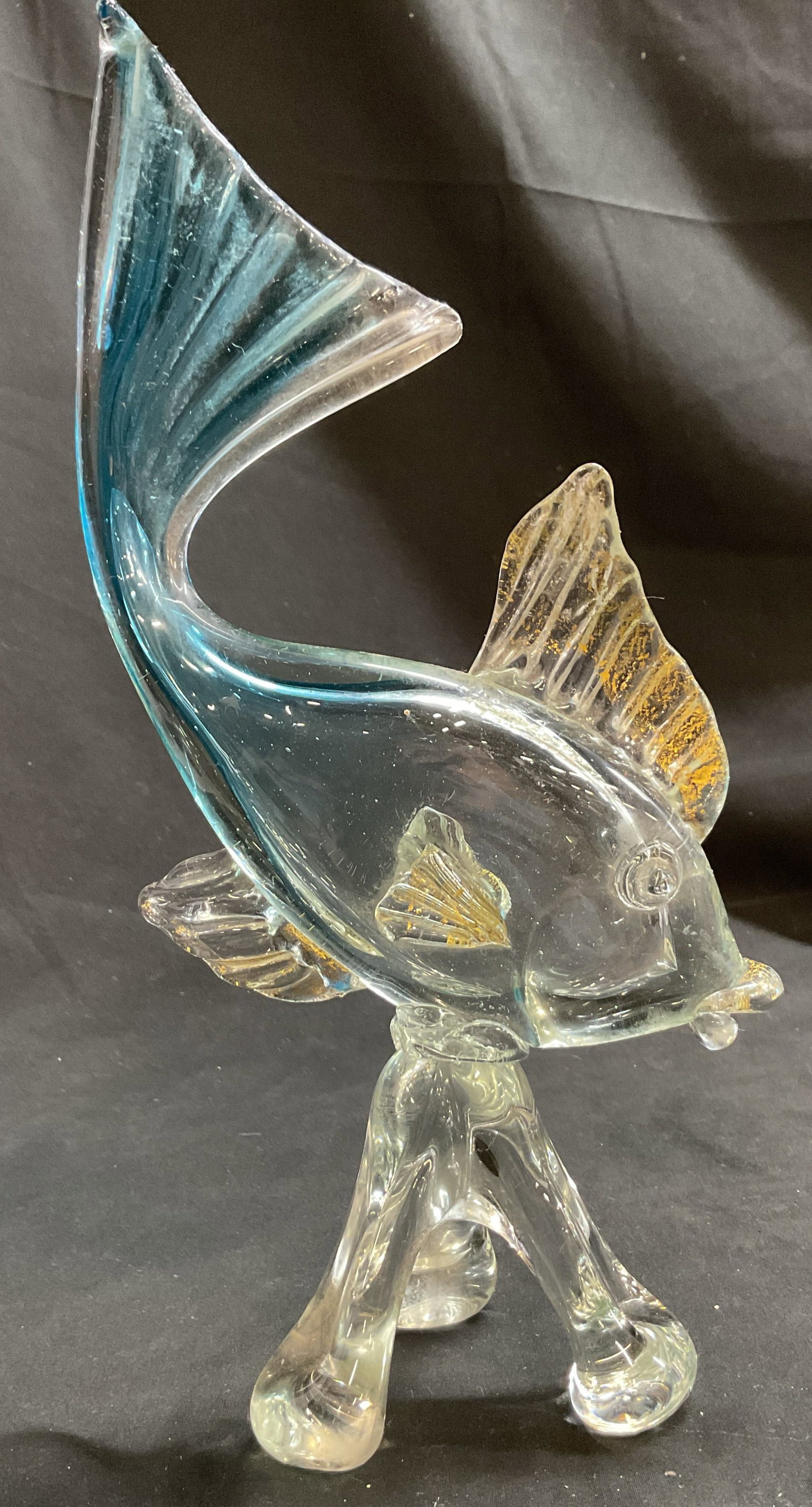 Vtg Hand Blown Art Glass Fish Sculpture (1 of 9)