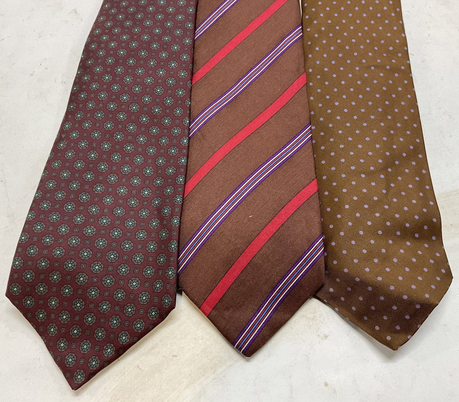 Lot 3 Assorted Red & Brown Pattern Silk Neck Ties (1 of 6)