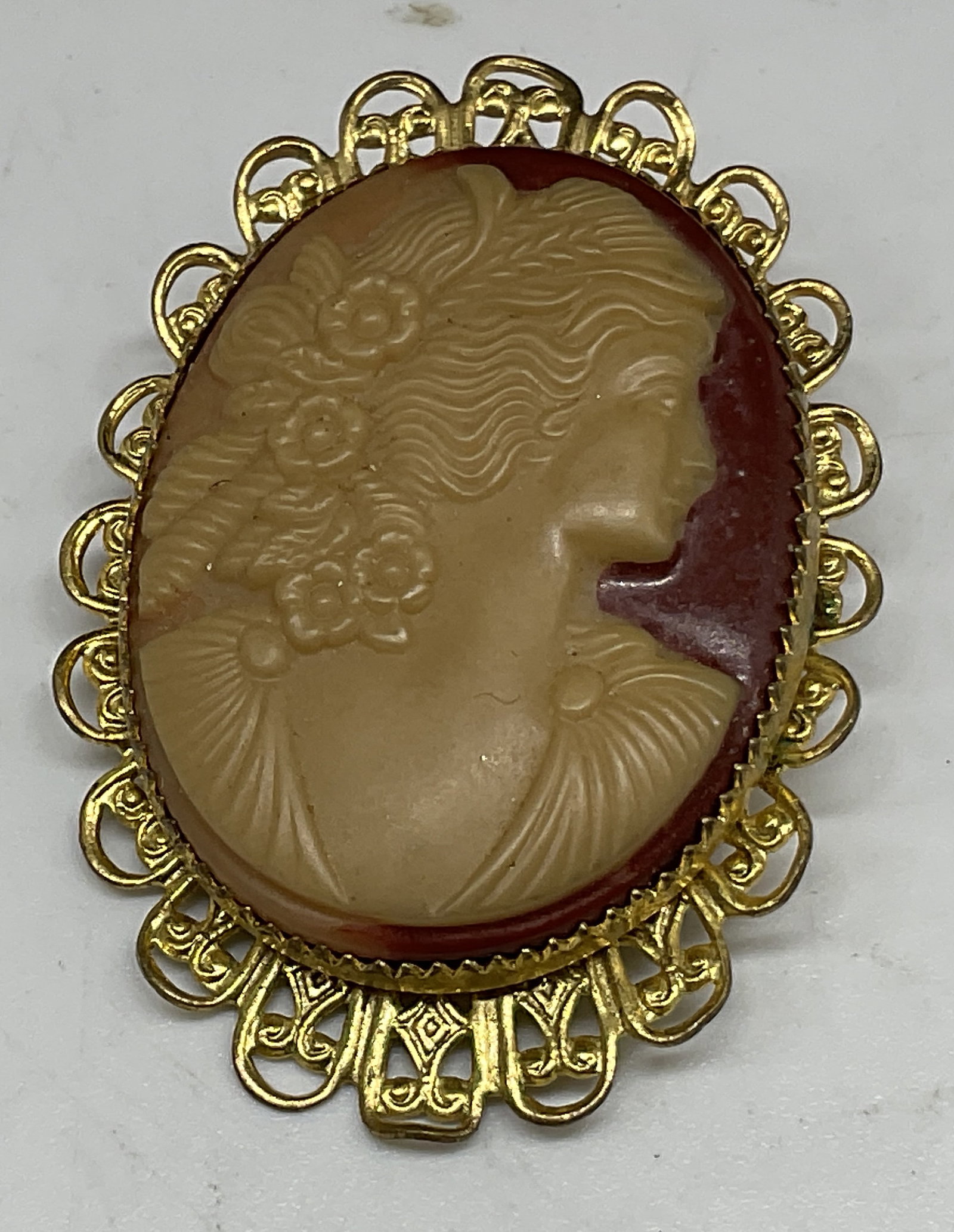 VINTAGE Victorian Revival Cameo Brooch (1 of 7)
