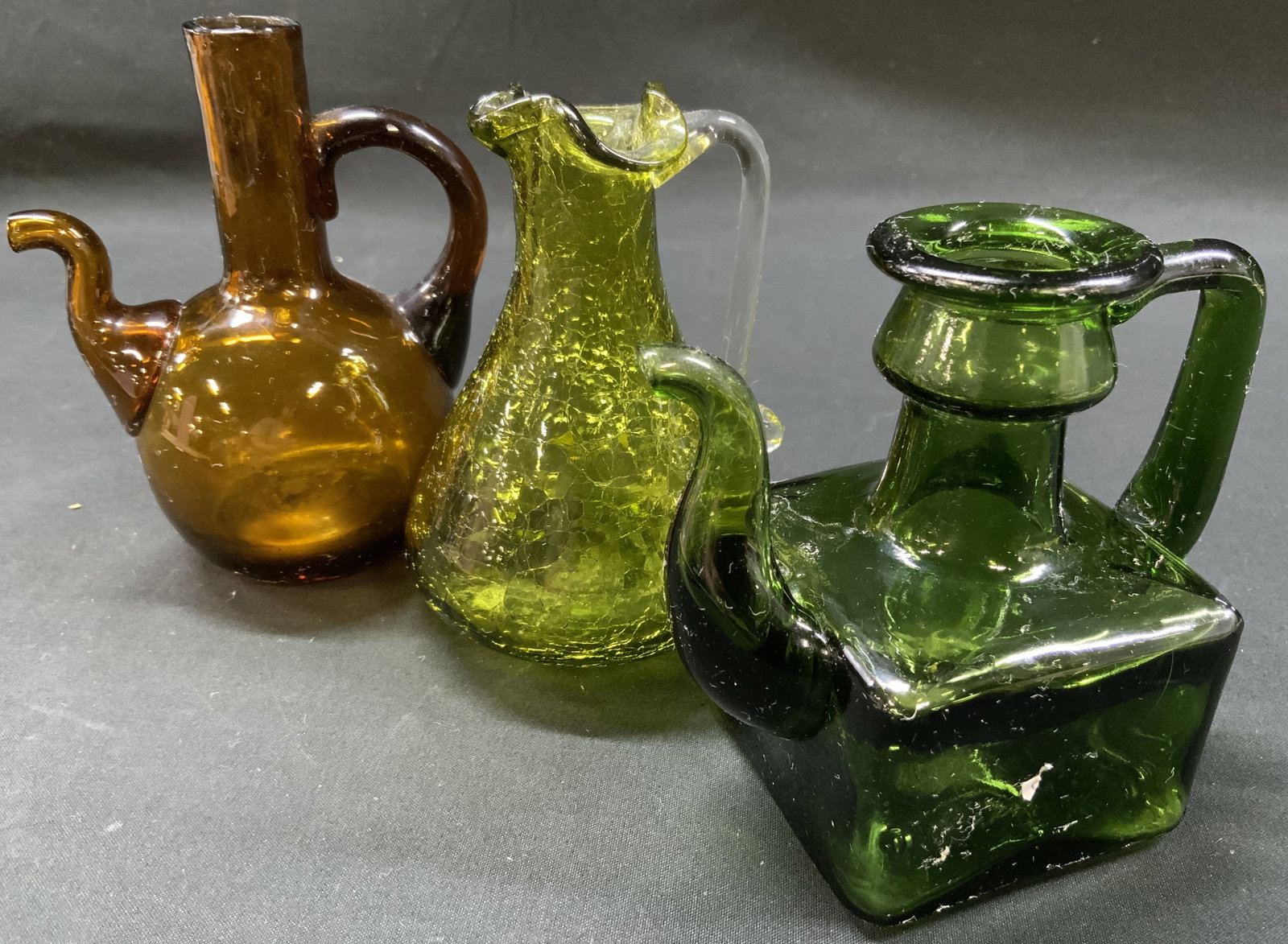 Vtg Lt3 Mid Century Mini Glass Cruets (1 of 12)