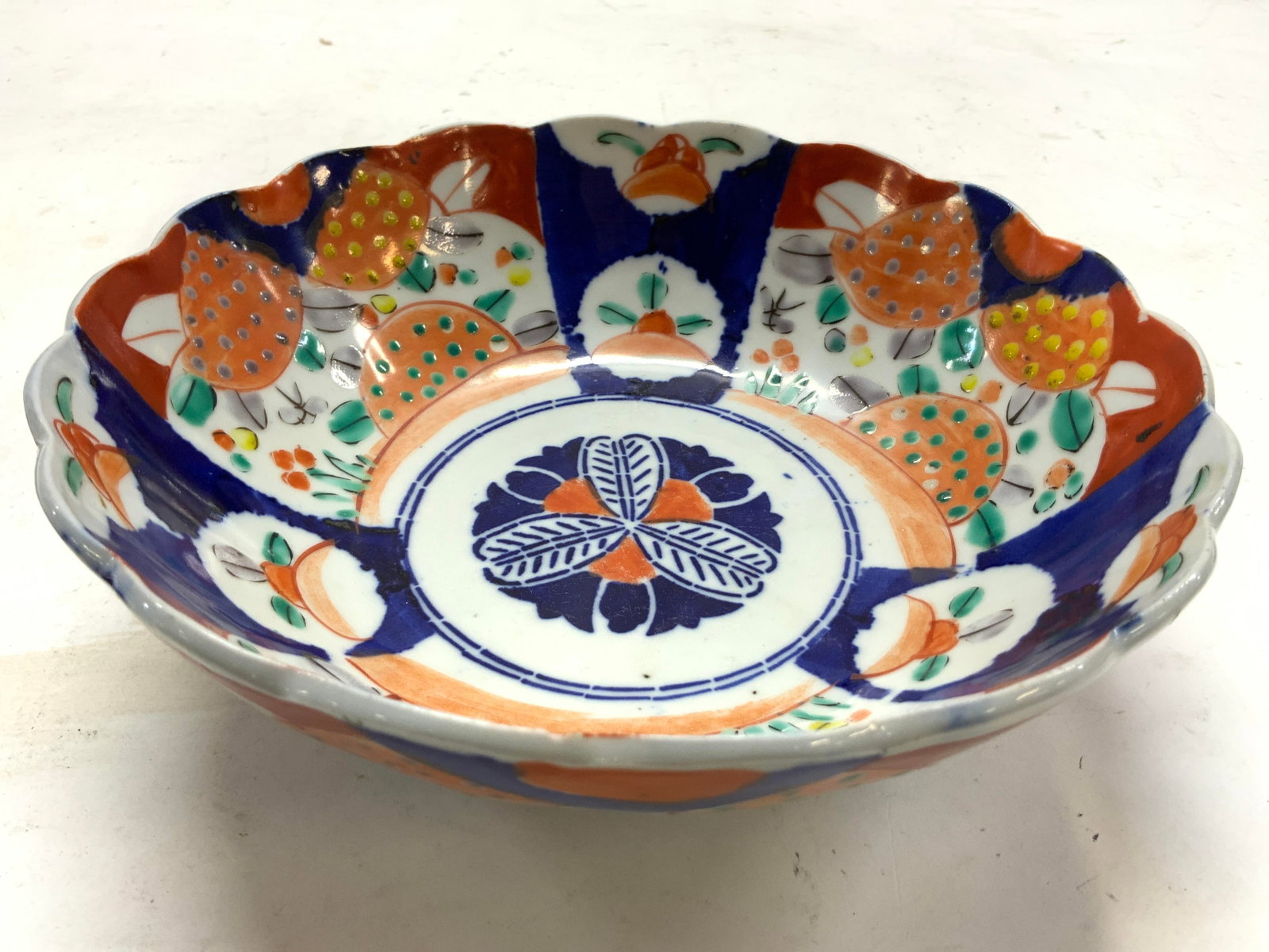 Antique Japanese Imari Scalloped Porc Bowl (1 of 13)