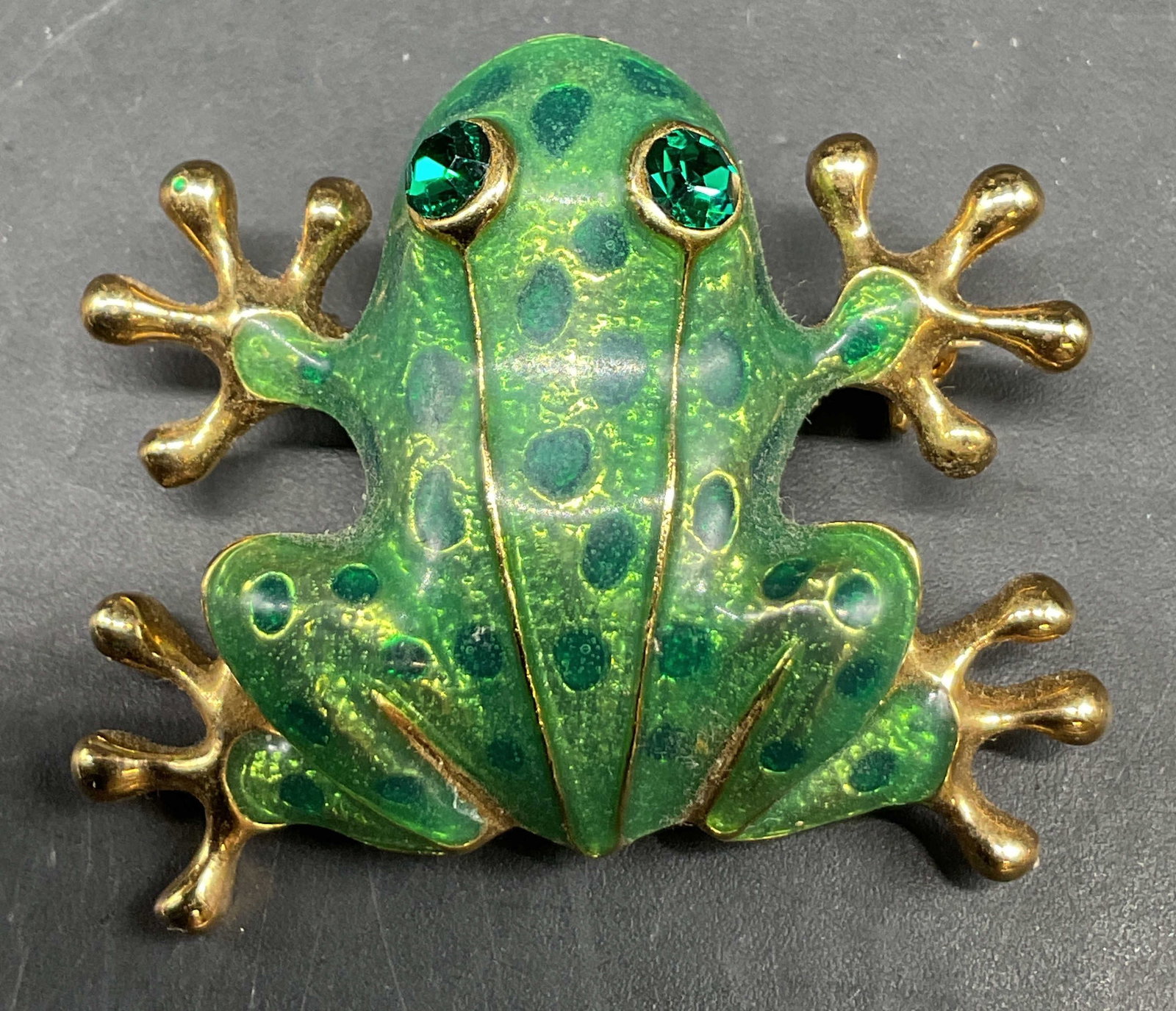 Vintage Gold Toned Green Enamel Frog Brooch (1 of 6)