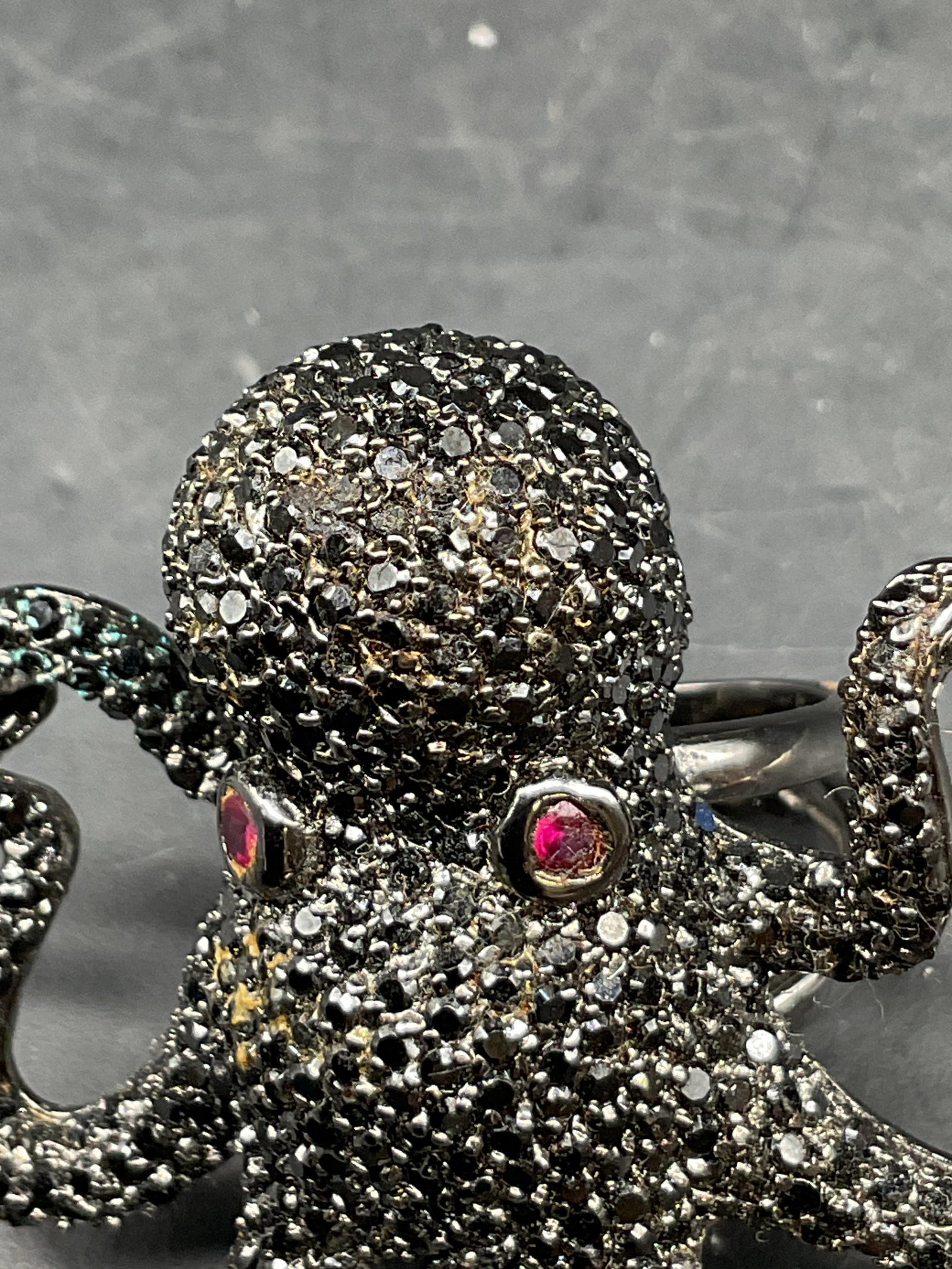 Vintage NOir Black Octopus Statement Ring - 5