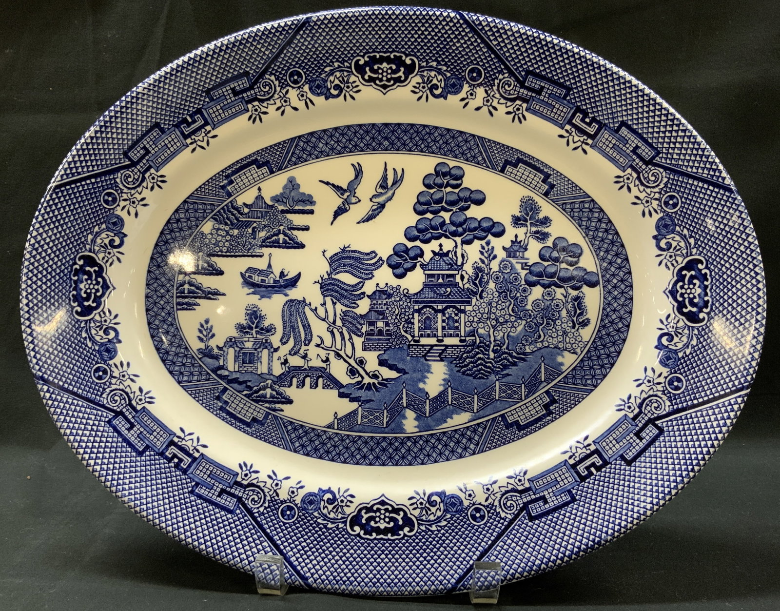 Vtg Churchill English Blue Willow Oval Platter (1 of 5)