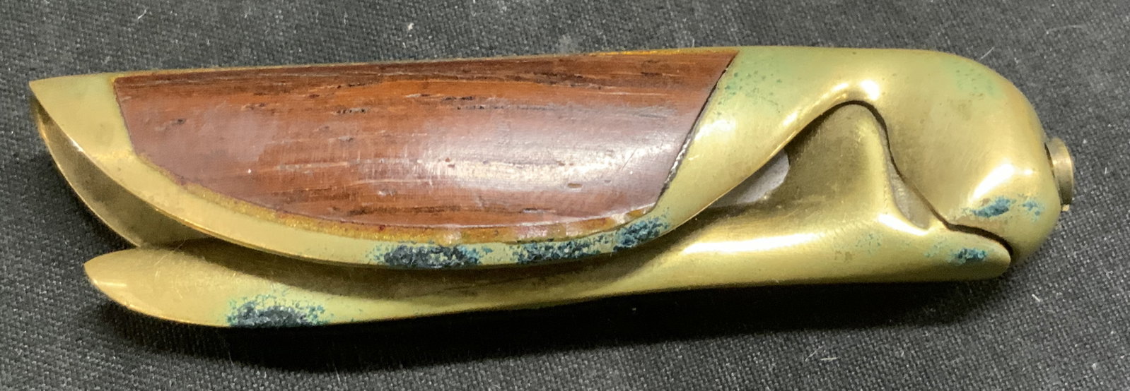 Vtg Brass and Wooden Letter Opener (1 of 6)