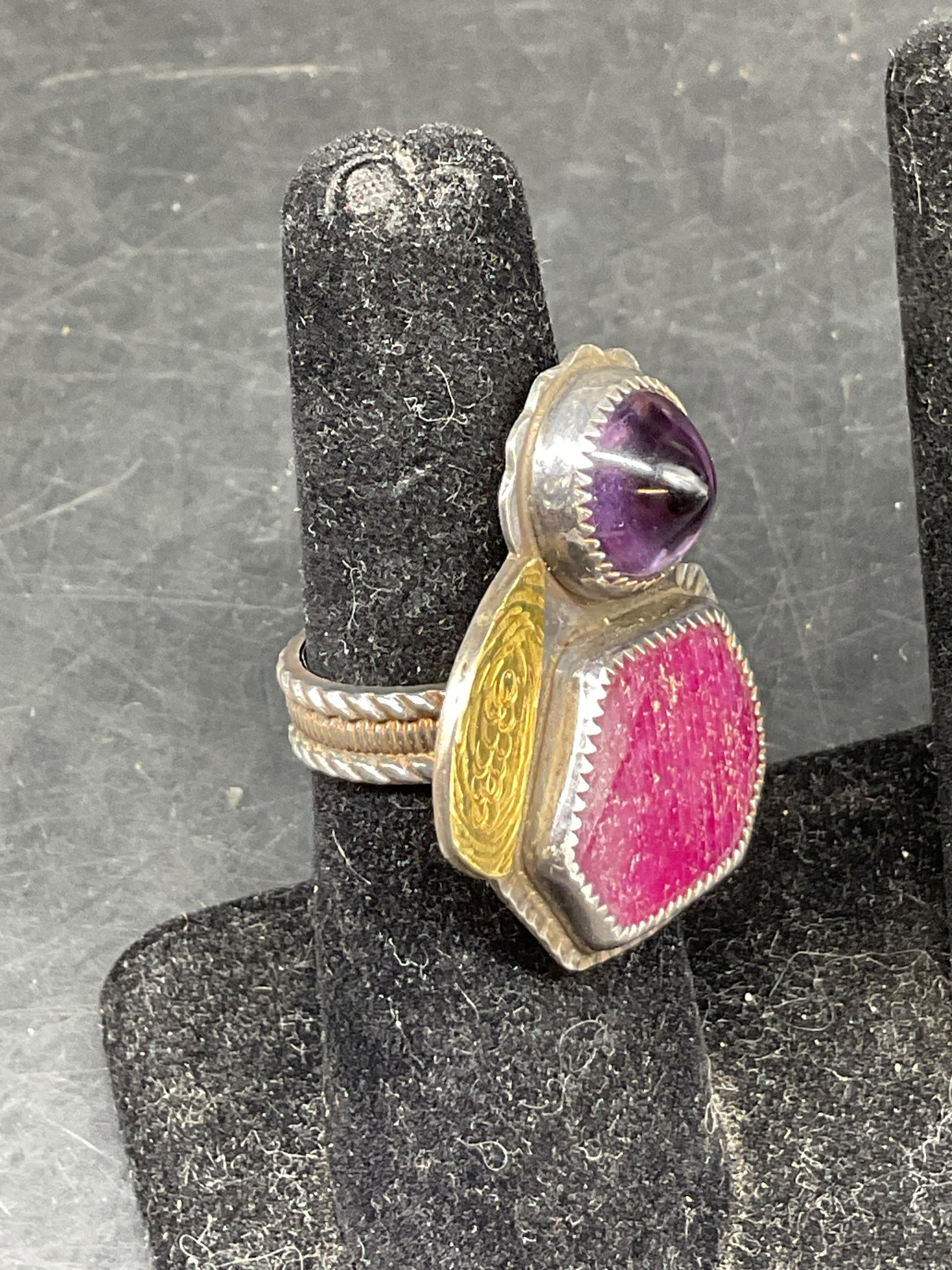 SGND Vtg Sterling Silver Ruby & Amethyst Ring - 3