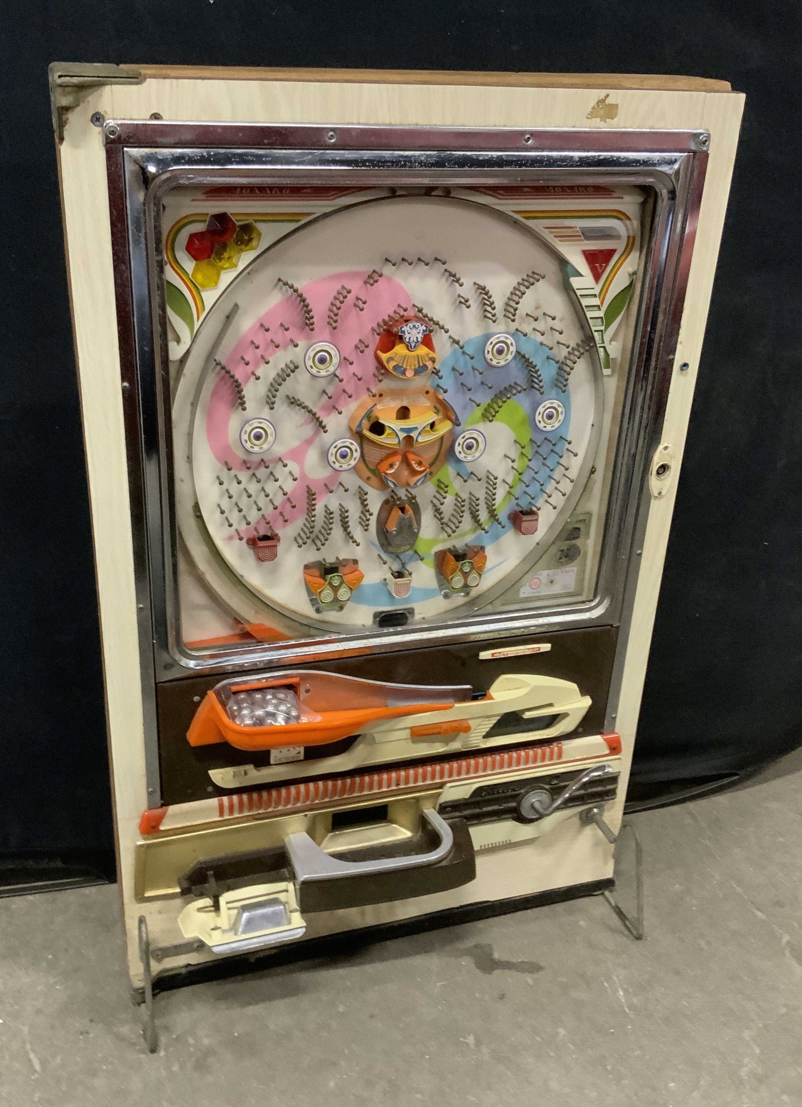 Vtg Okumura Yuuki Co Pachinko Machine Japan (1 of 9)