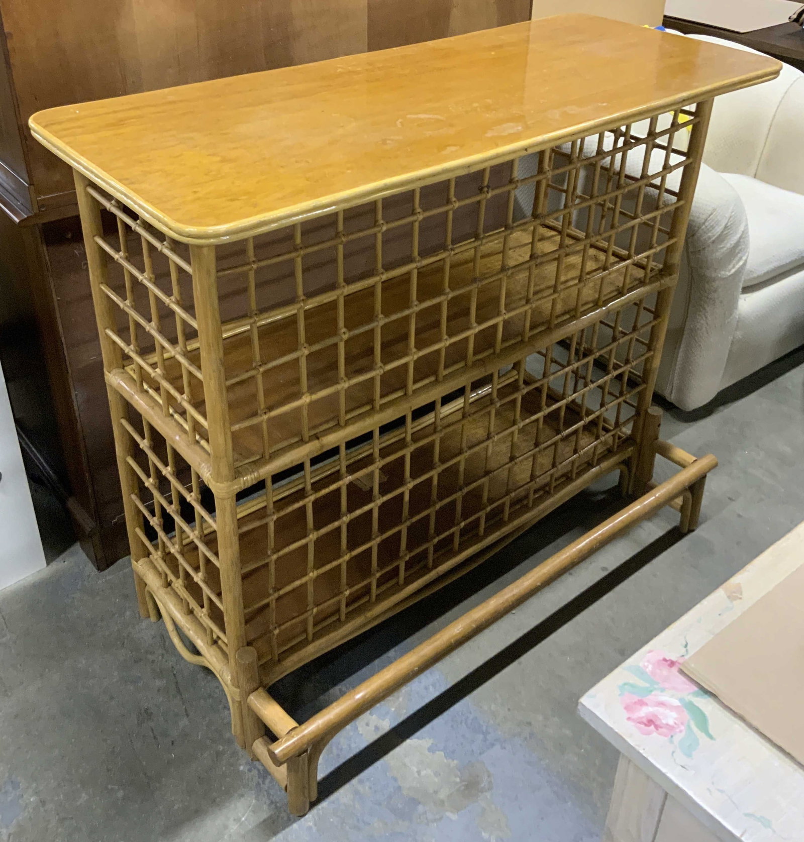 MCM Bohemian Bamboo & Rattan Home Bar: Mid-Century Modern Bohemian Bamboo and Rattan Home Bar. Lattice grid panels on side. Warm honey varnish. Bamboo foot rail. 2 solid wood shelving units. Scratching and rings present. Measures app