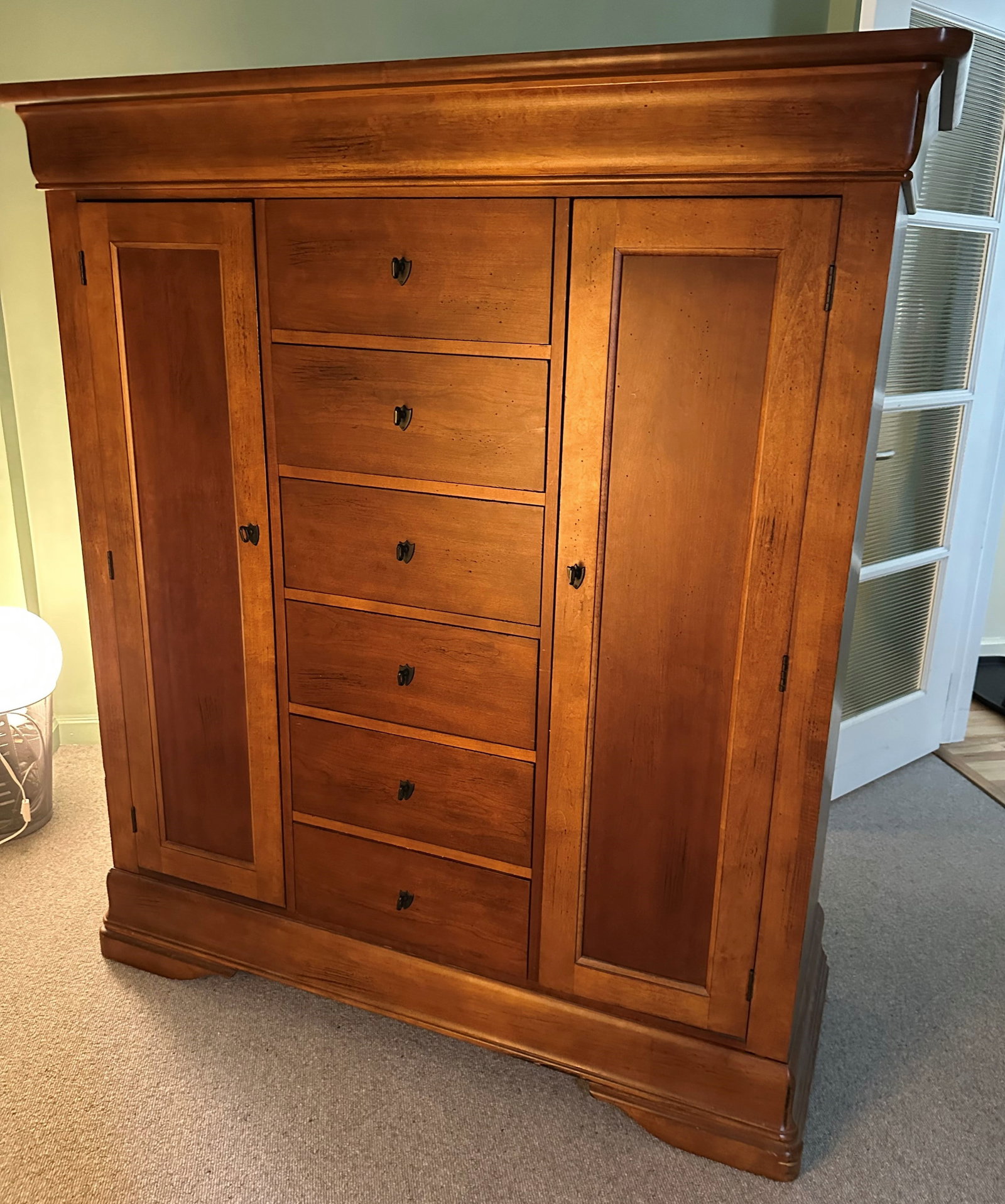 Traditional Cherry Wood Gentlemans Chest (1 of 11)