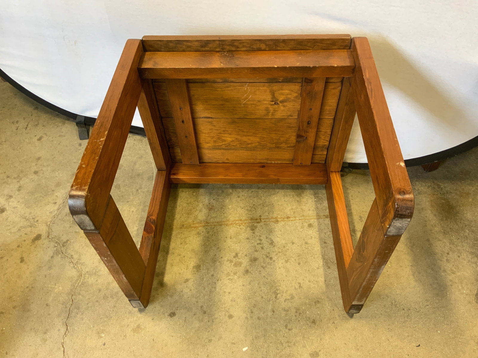 Vtg Mid-Century Brutalist Pine Side Table - 7