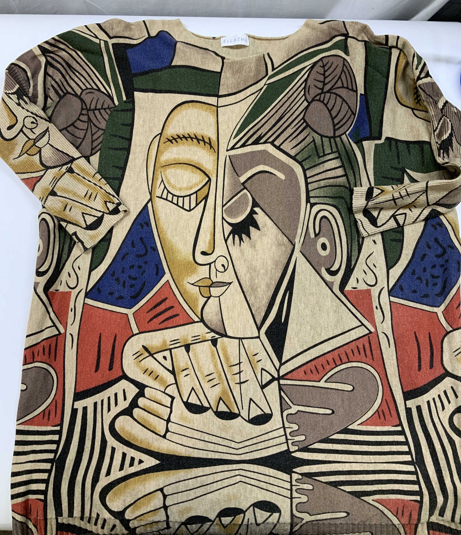 Ellazhu Picasso artwork inspired sweater (1 of 6)