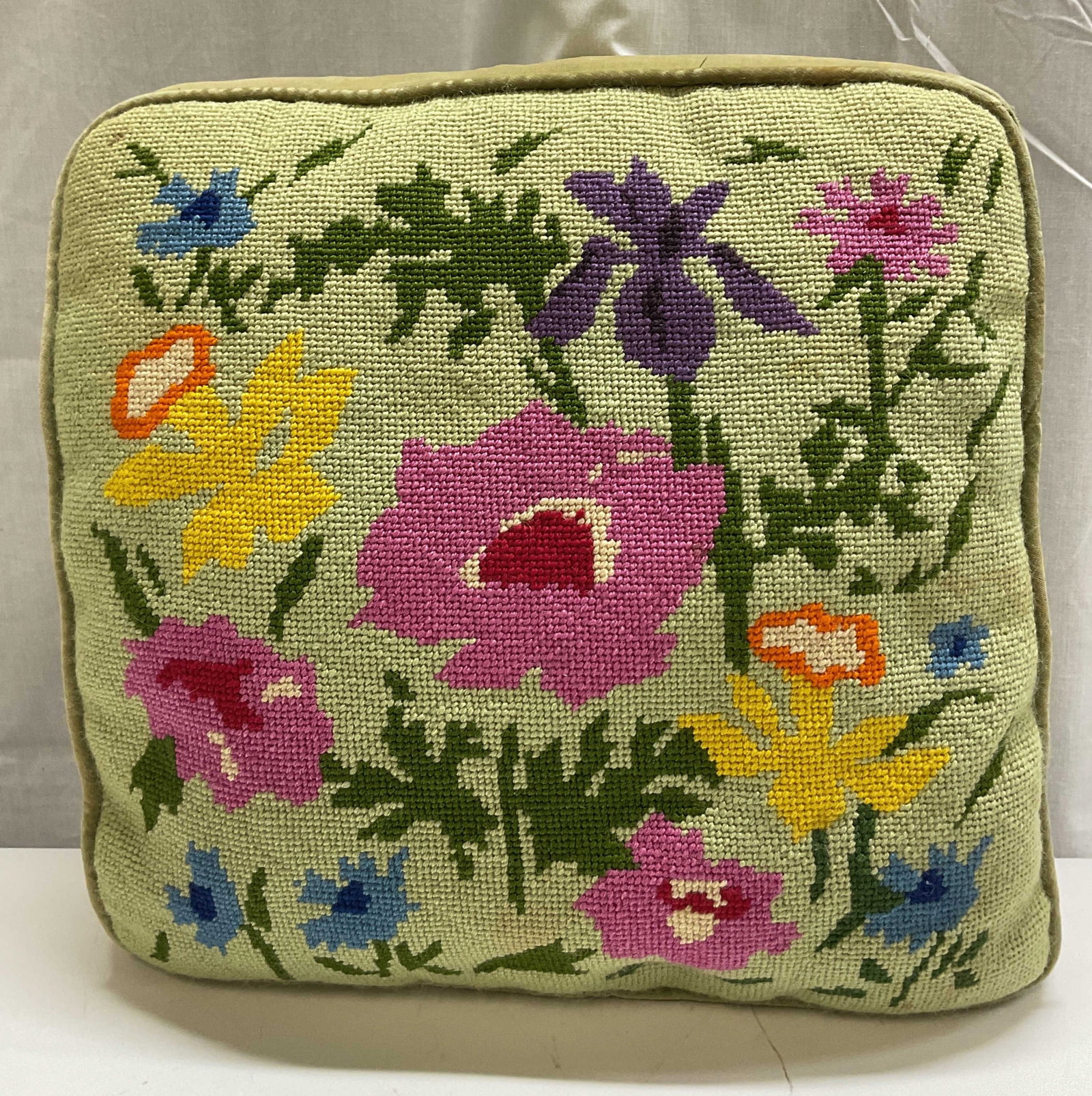 Vintage Green Needlepoint Throw Pillow (1 of 7)