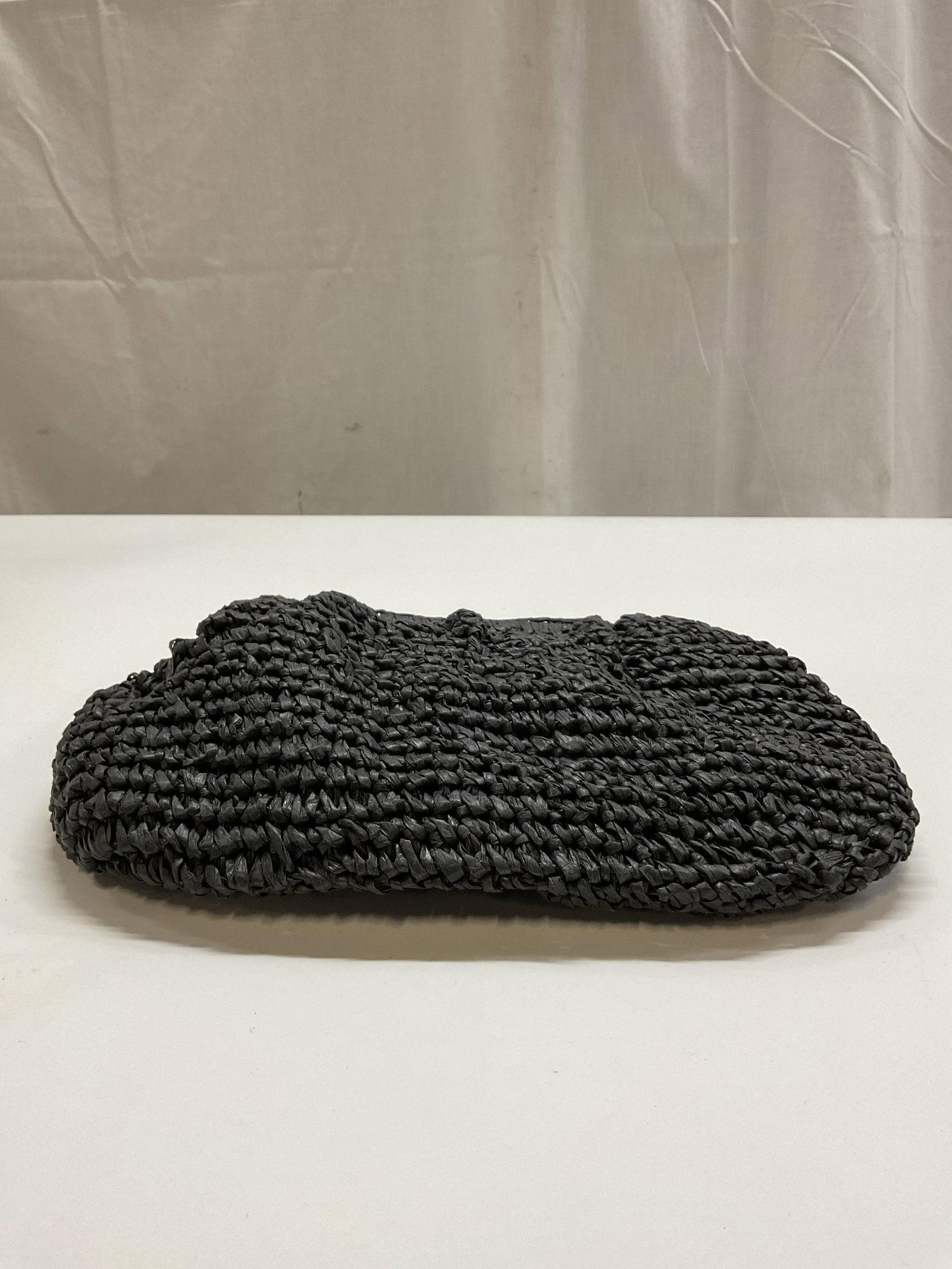 Hatattack Black Paper Straw Clutch - 4
