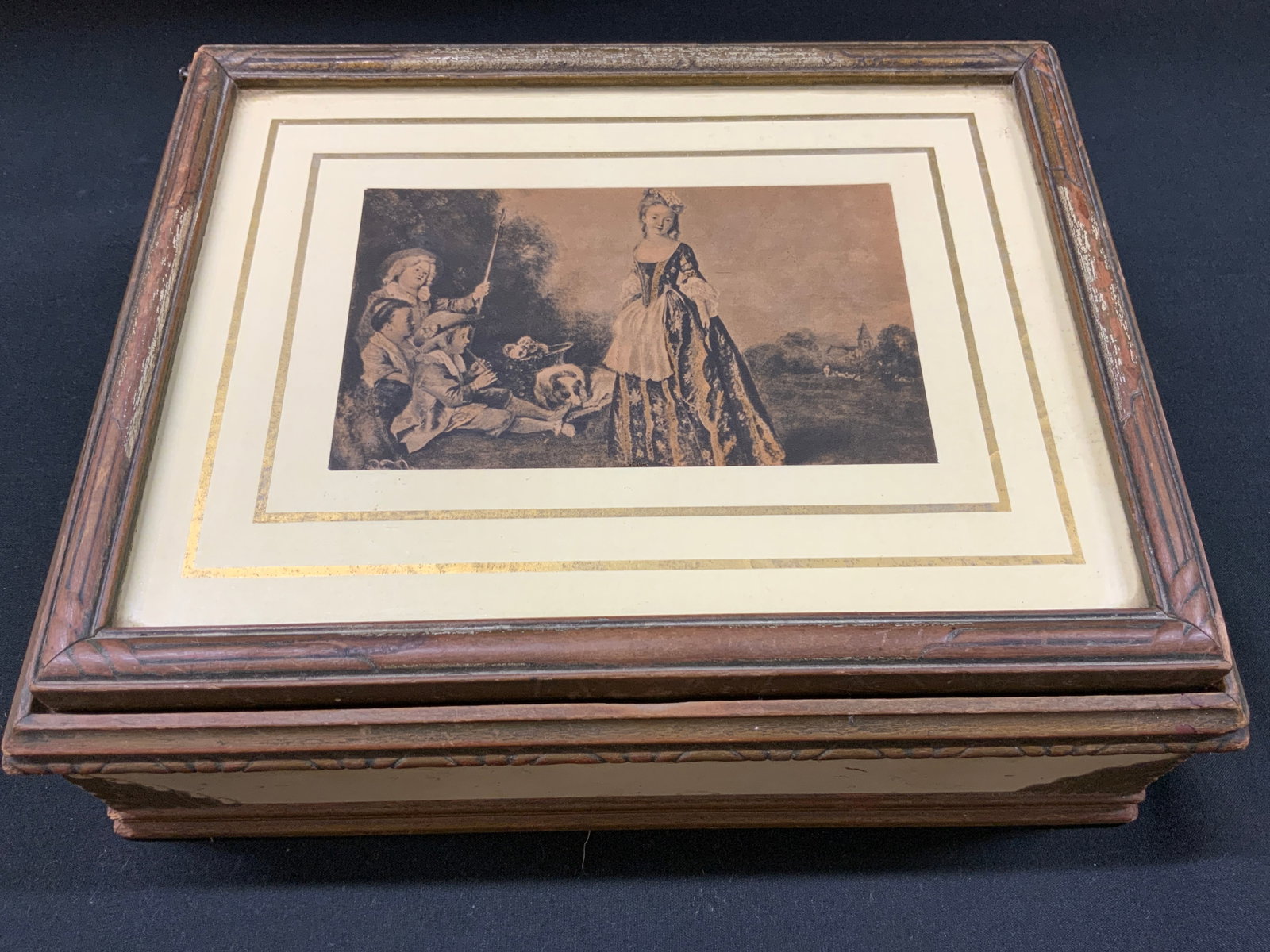 Vtg Florentine Style Wood Portrait Jewelry Box: Vintage Florentine style jewelry box featuring classical renaissance portrait framed under glass on lid. Wooden molded borders. Open lid reveals built in mirror and three compartment storage tray. Und