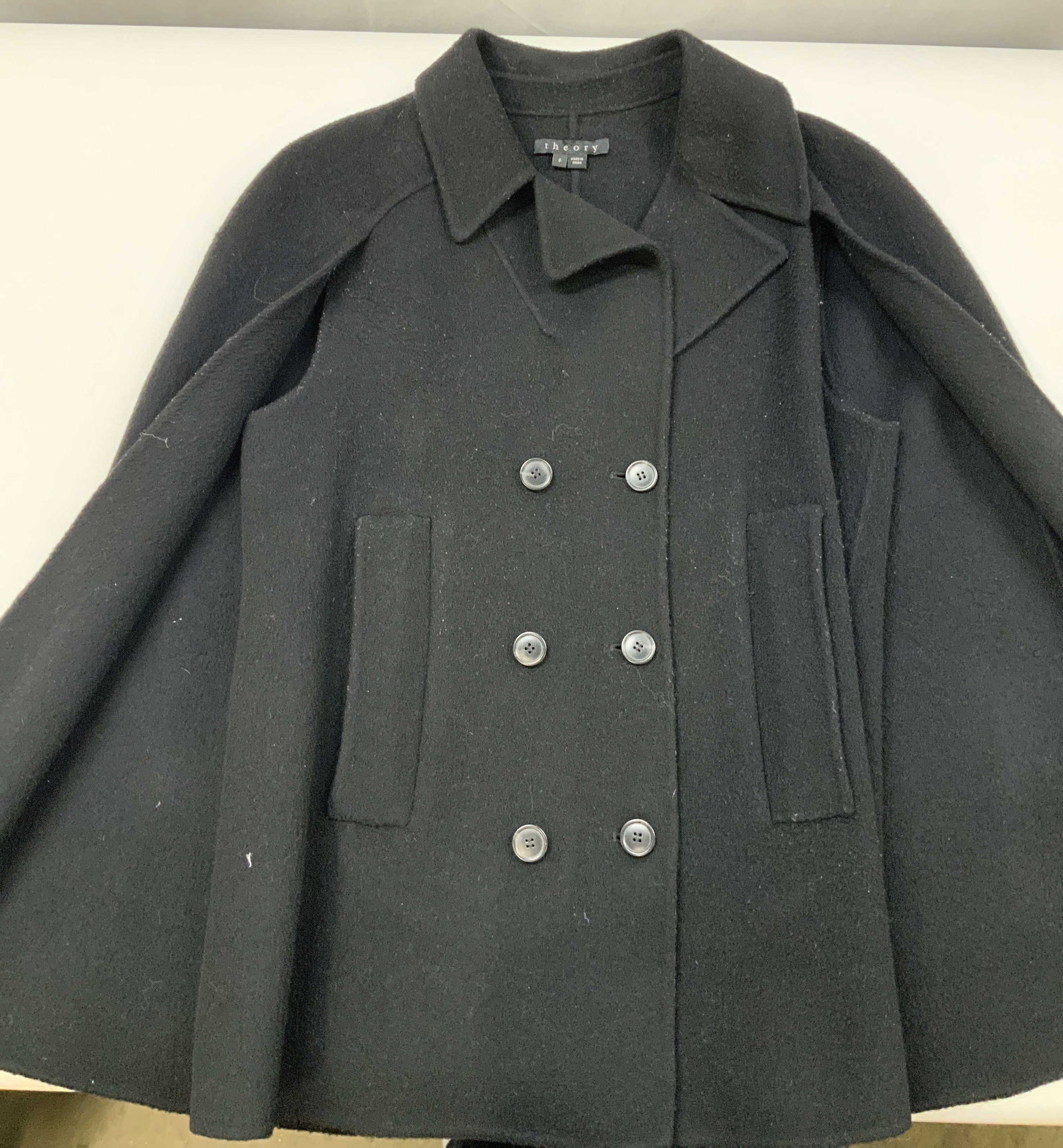 Theory wool and cashmere Kapalin (cape coat) (1 of 7)