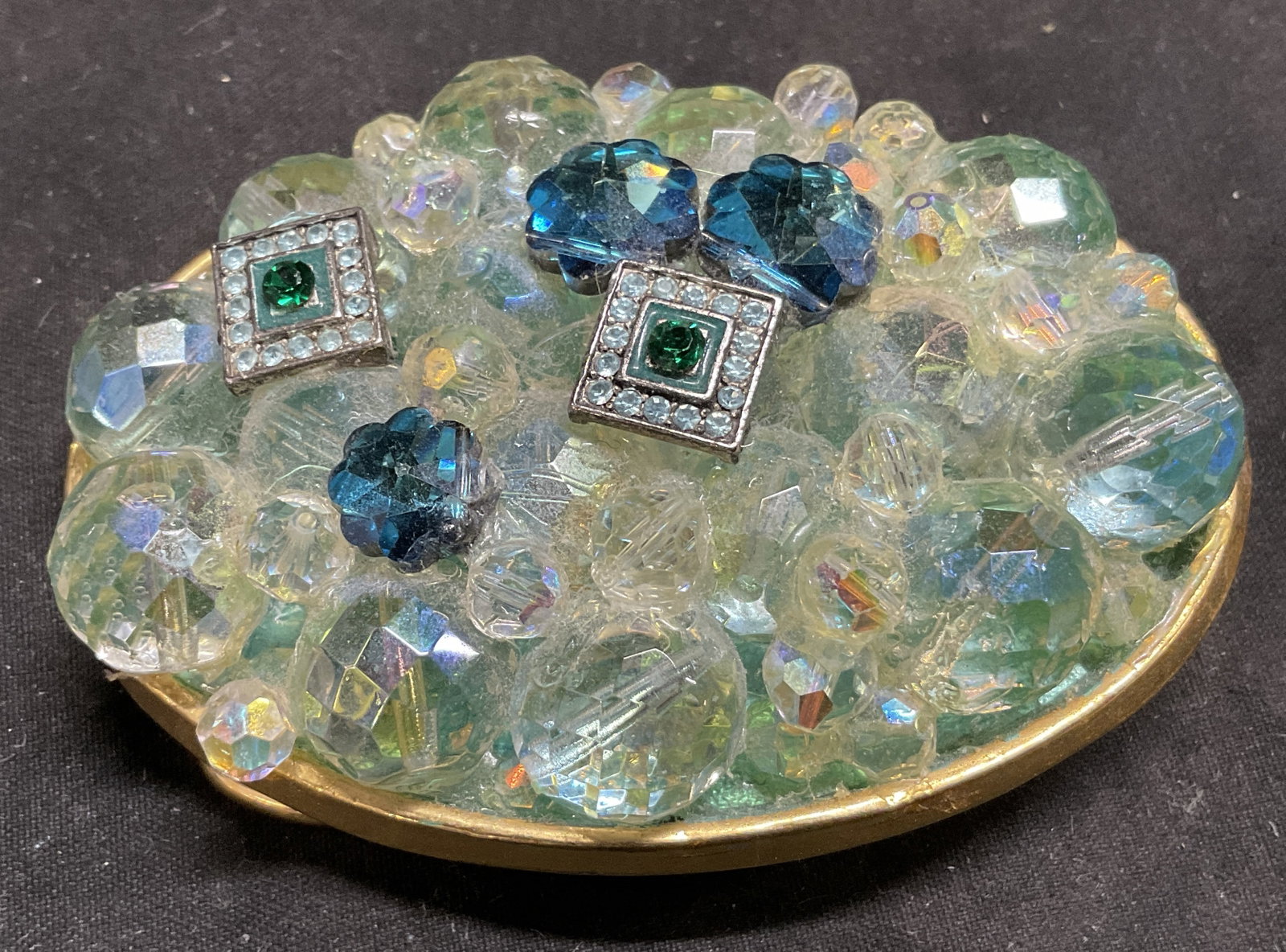 VINTAGE Beaded Cluster Belt Buckle (1 of 6)