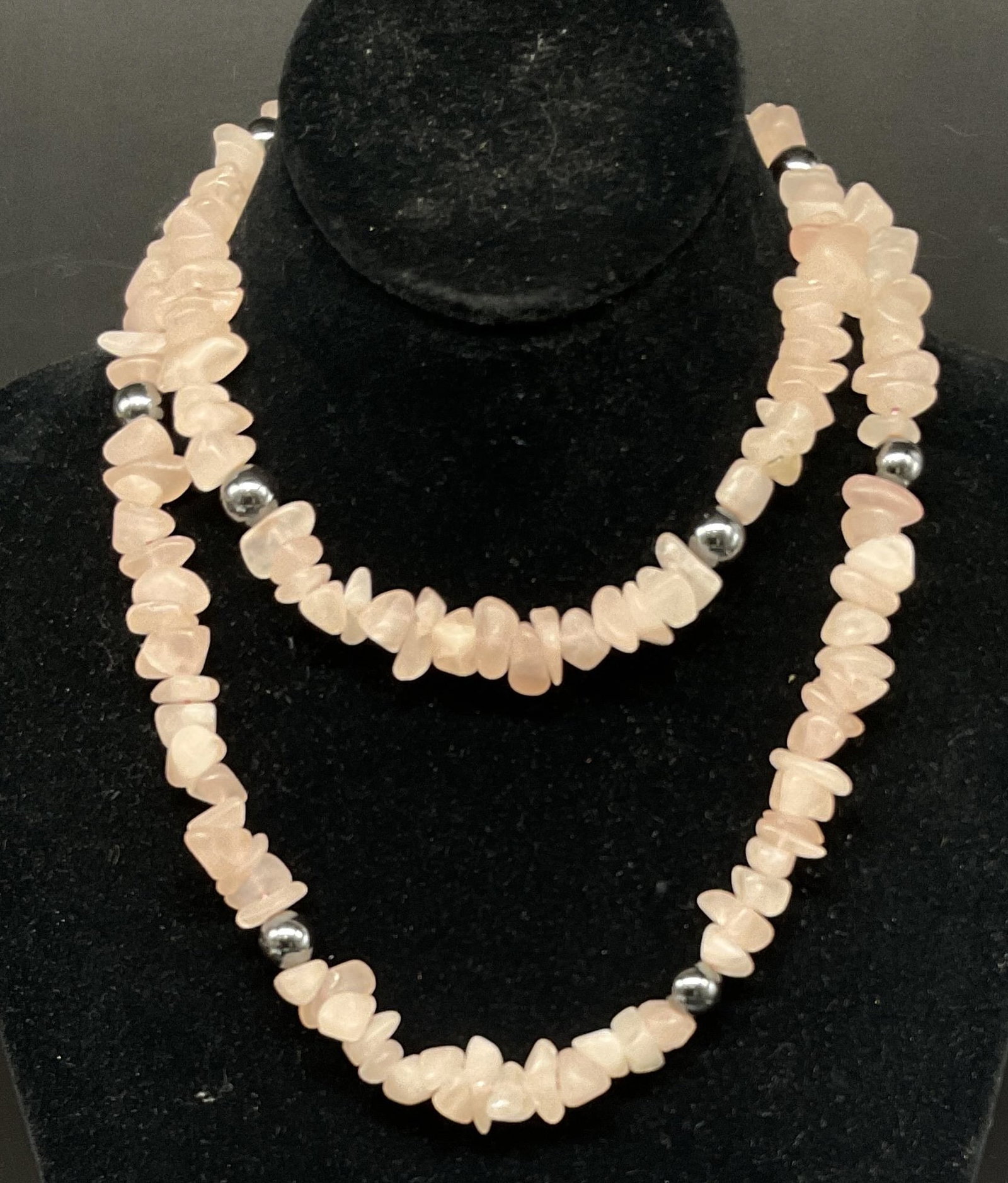 Hematite Beads & Rose Quartz Chip Necklace (1 of 7)