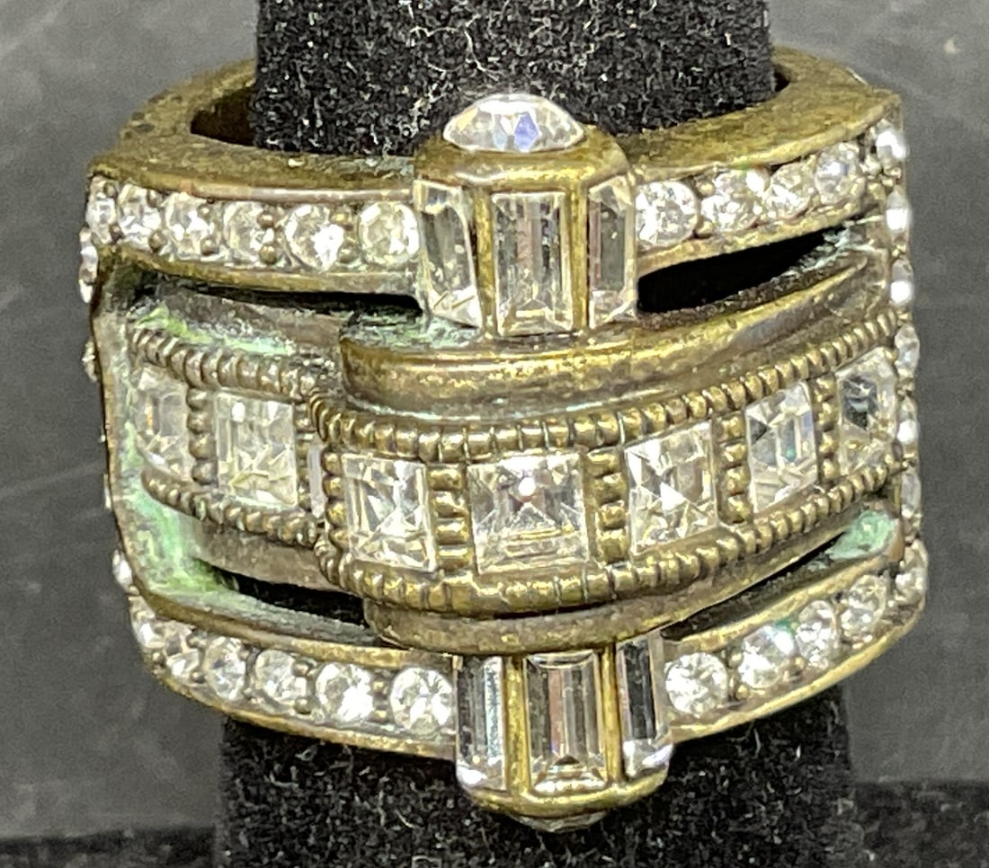 VTG Brutalist-Inspired Cocktail Band Ring (1 of 7)