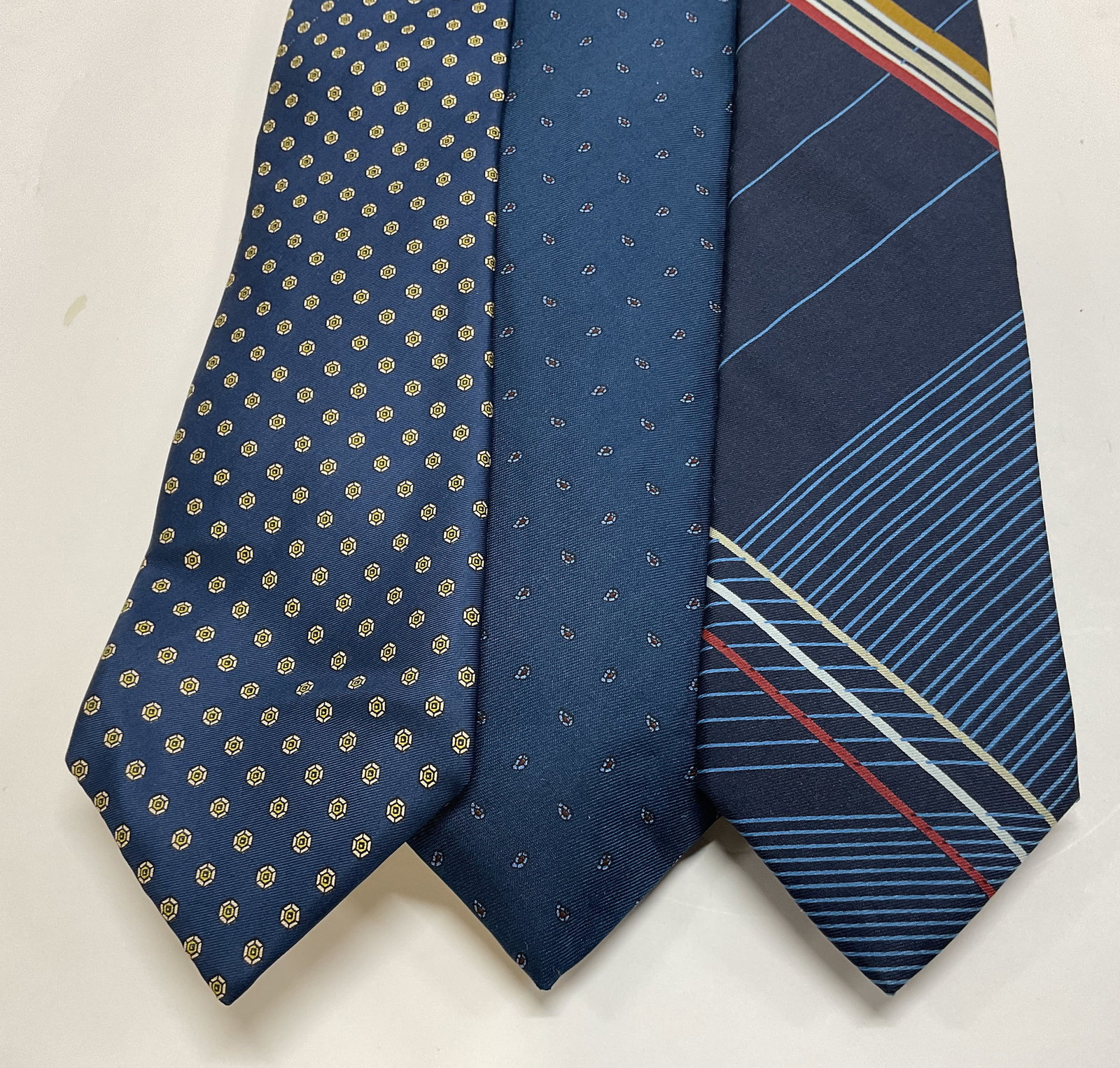 Lt3 Assort Blue Pattern Silk Neck Ties Italy USA+ (1 of 7)
