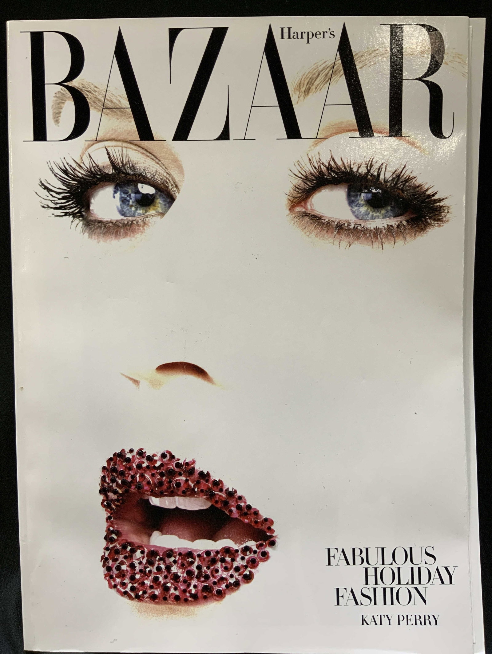Vtg Harpers Bazaar 2010 Katy Perry Cover Issue: Vintage December 2010 Harpers Bazaar Katy Perry, Fabulous Holiday Fashion Issue. Minimalist white cover closeup of Katy Perry. subscribers edition features limited edition SWARVOSKI Crystal cover. Con
