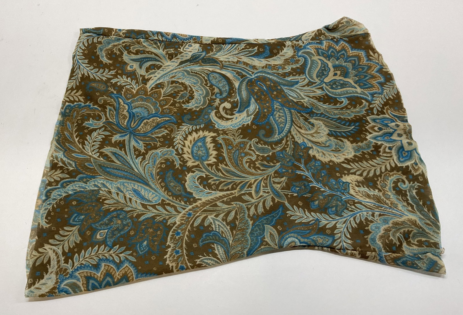 Vintage Sheer Paisley Floral Infinity Scarf: Vintage sheer paisley floral infinity scarf. Paisley and floral pattern in varying colors. Measures approx 15 x 18 inches. Wear consistent with exposure. Infinity scarf, scarf, wearables, clothing,
