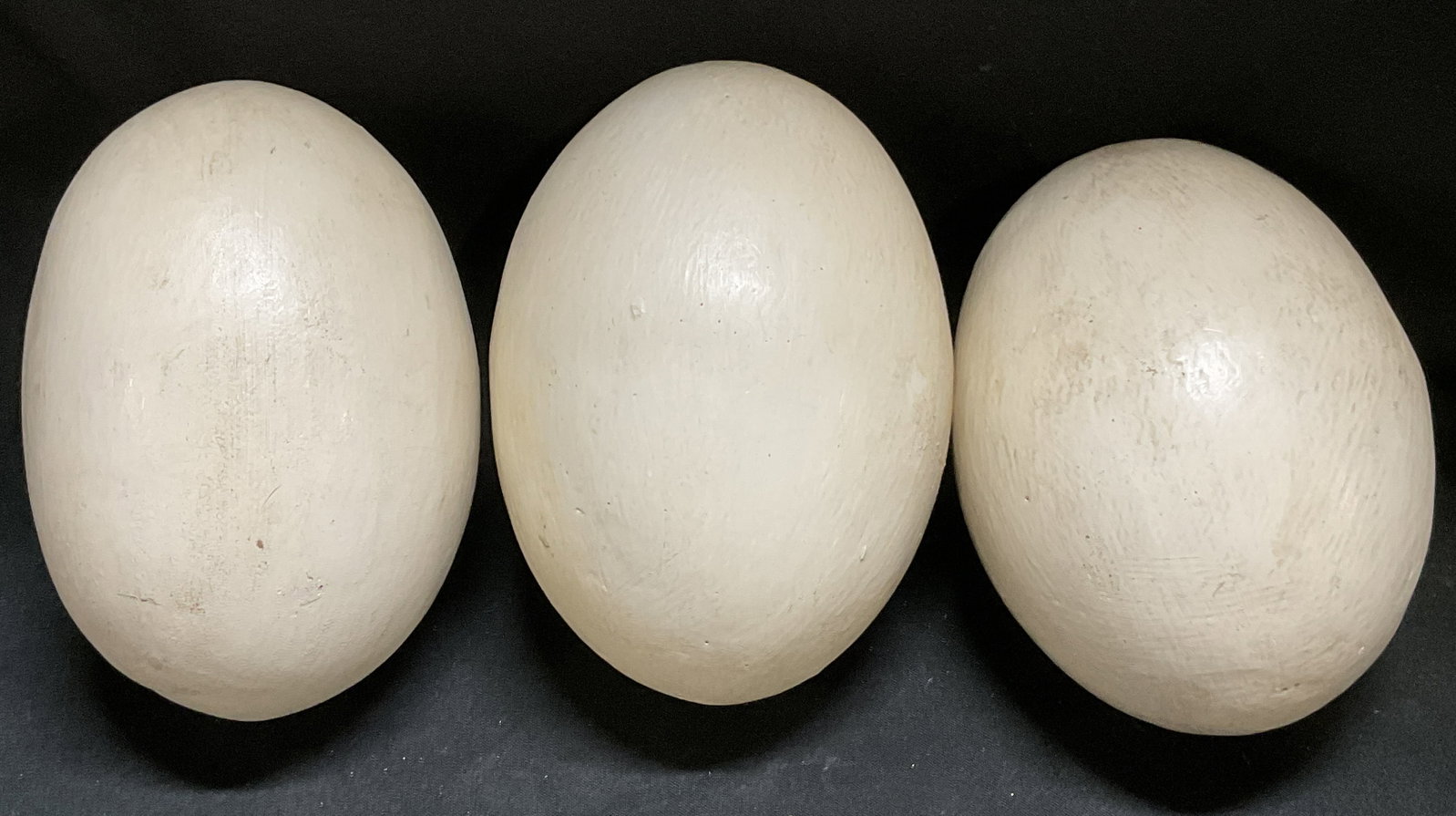 Lt3 Decorative Ceramic Eggs: 3 Decorative Ceramic Eggs. Cream and beige finish. Cracks present. Measures approx 5in H. decor, ceramic, eggs, Easter, nature, birds, display 8 CS