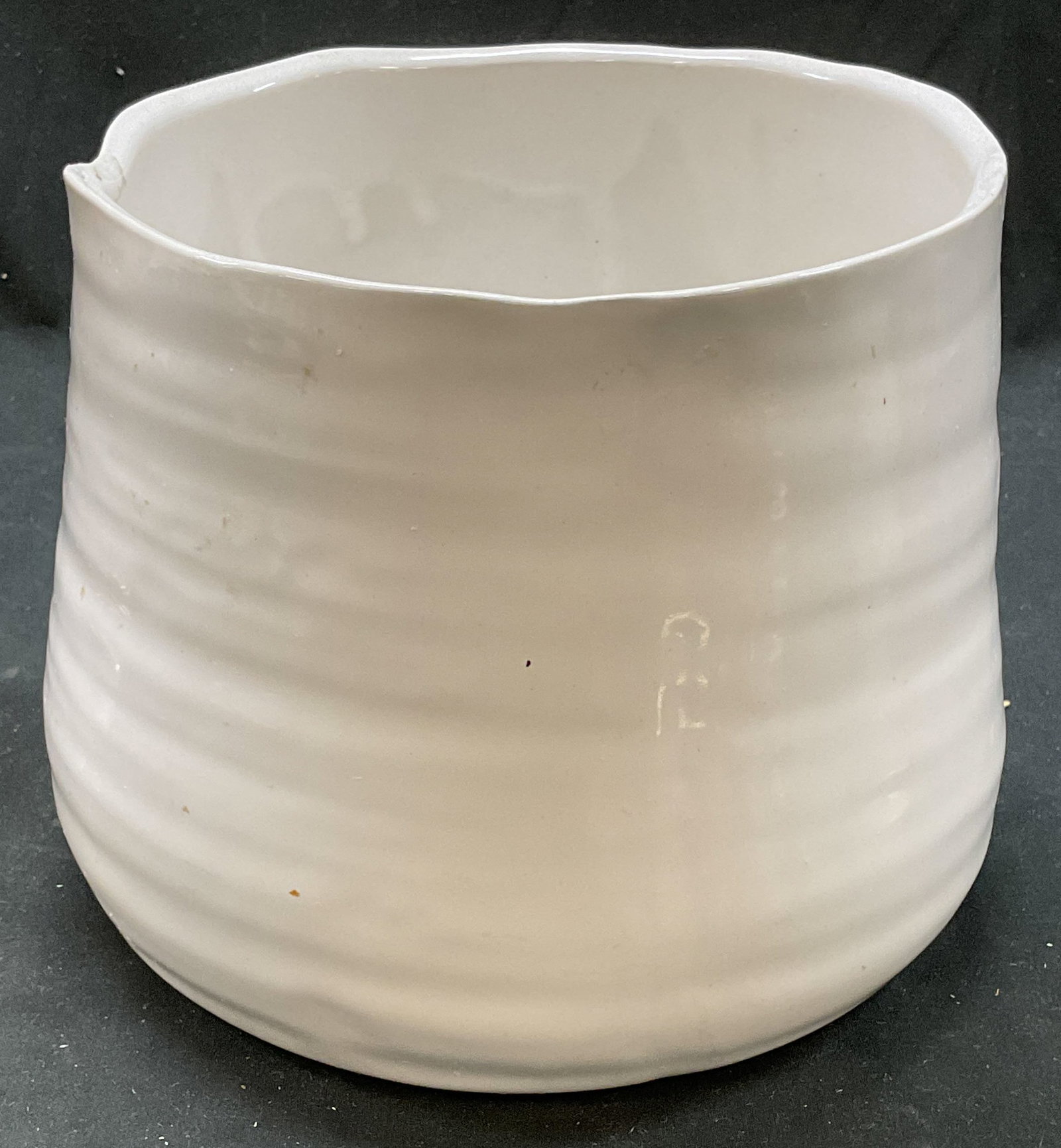Vintage White Ceramic Planter (1 of 6)