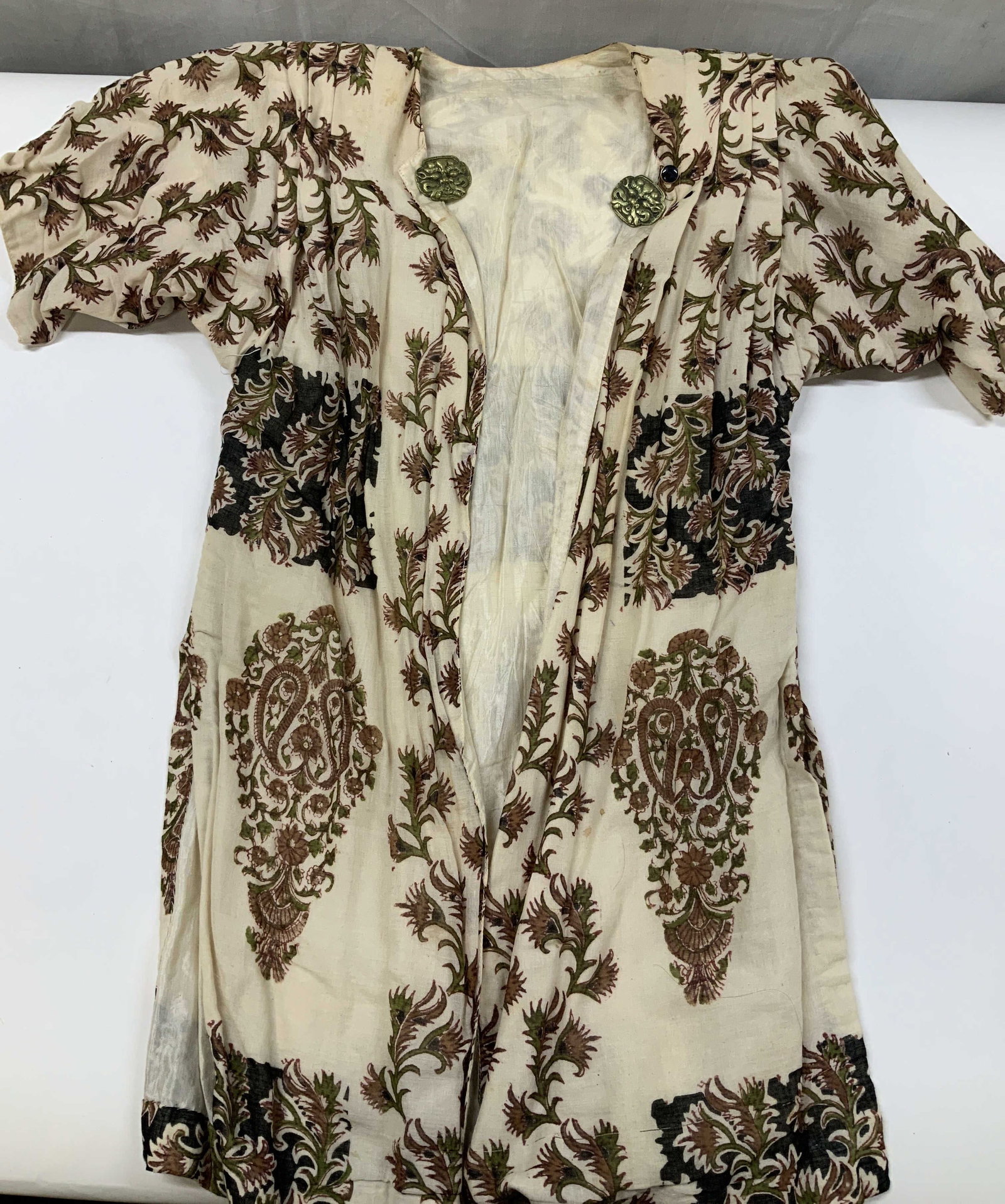 Vntg open front short sleeved floral jacket (1 of 6)