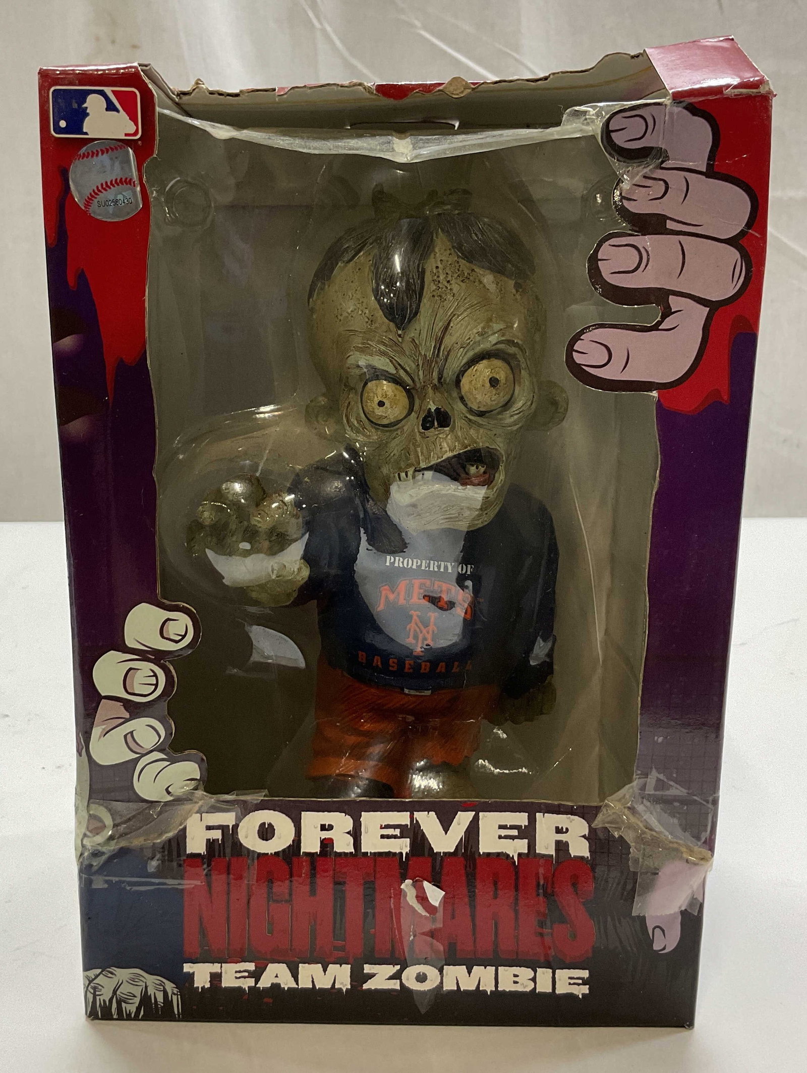 MLB NYM Forever Nightmares Team Zombie Figure NIB: MLB New York Mets Forever Nightmares Team Zombie figurine. New in box in original box, unopened. Zombie figure wearing a New York Mets shirt and one shoe. Box measures approx 4.5 x 6 x 8.5 inches. Som