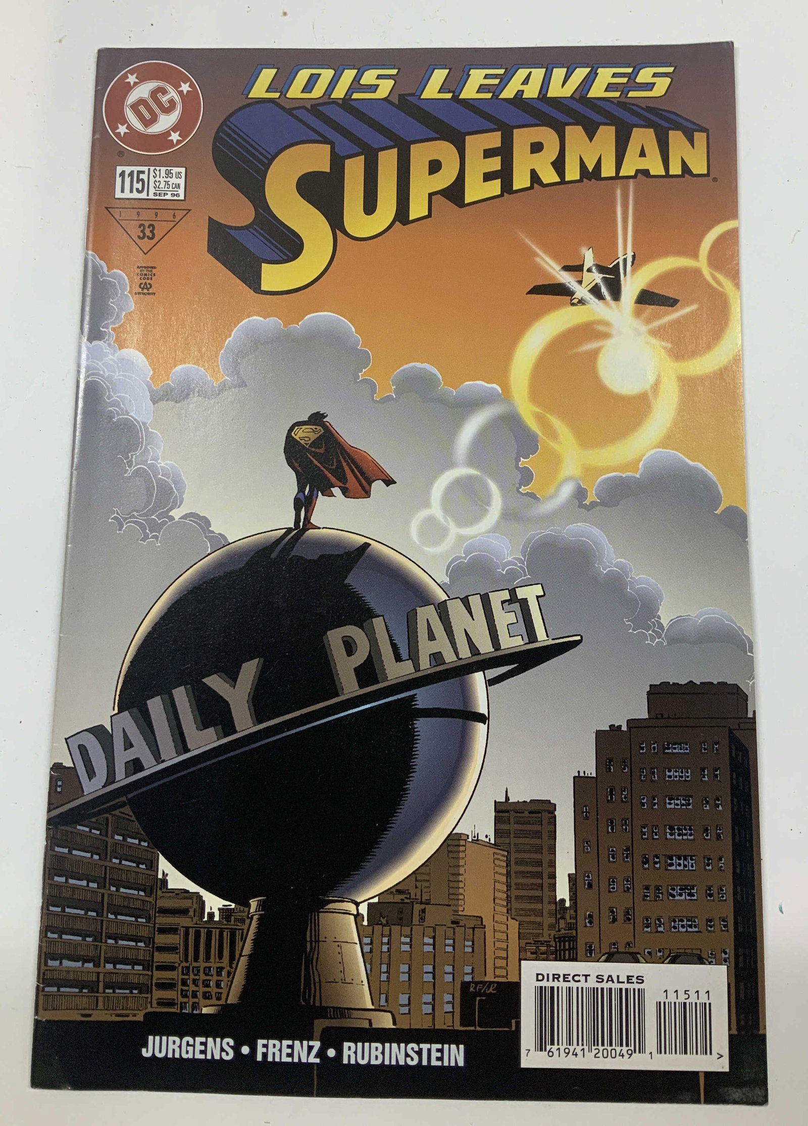 Vntg Lois Leave Superman, Love Hurts comic bk 1996: Lois Leaves, Love Hurts. Published by DC Comics 1996. Superman volume 2 #115. The front cover features Superman standing atop the giant Daily Planet globe lookin over the city. Creative team- Dan