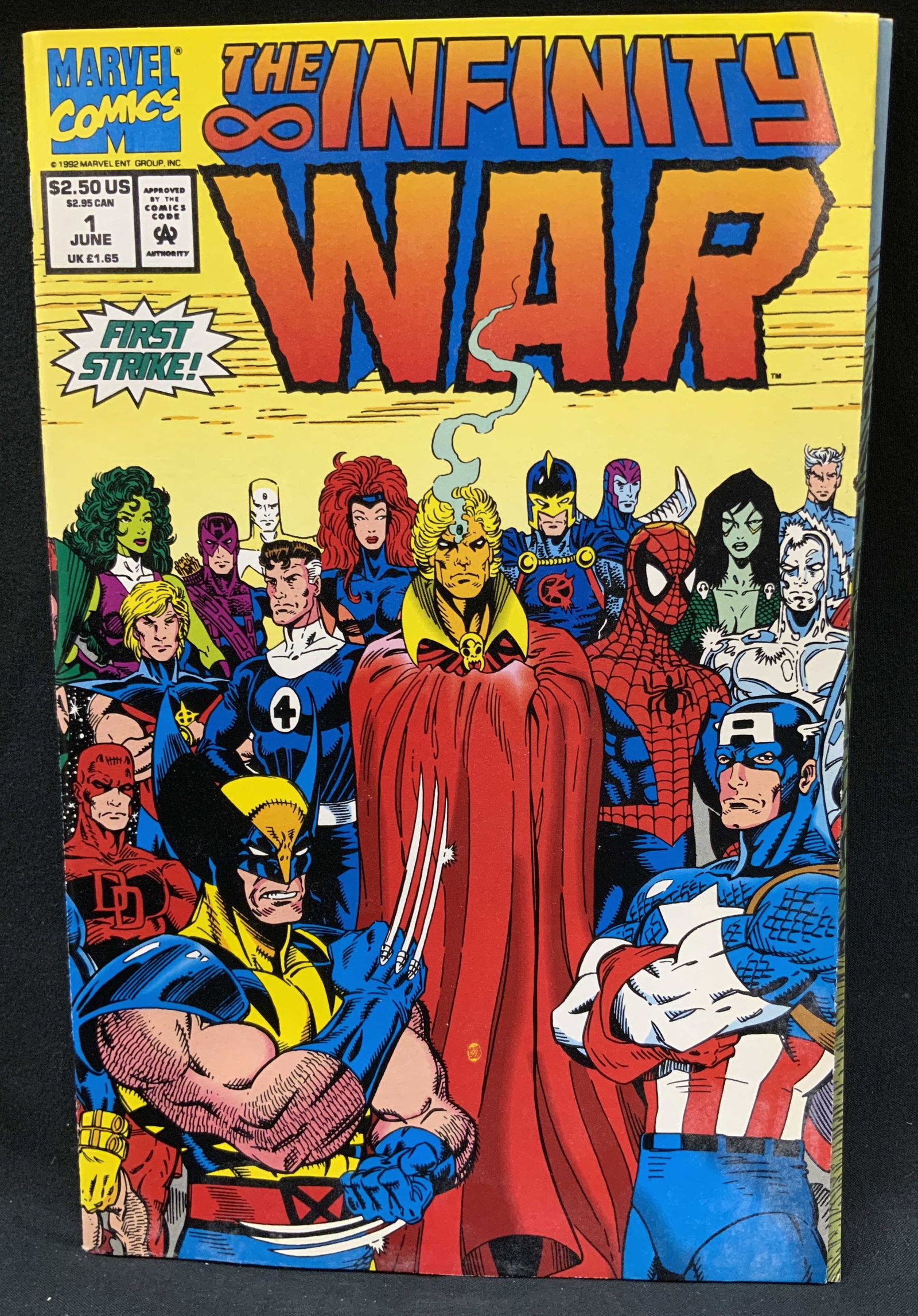 Vtg Marvel The Infinity War Iss.1 Jun1992 Comic Bk: Vintage Marvel The Infinity War, First Strike! Issue 1. Written by Jim Starlin, interior artwork by Ron Lim and Al Milgrom. Page # Approx. 48pgs Condition consistent with age and exposure. Measures