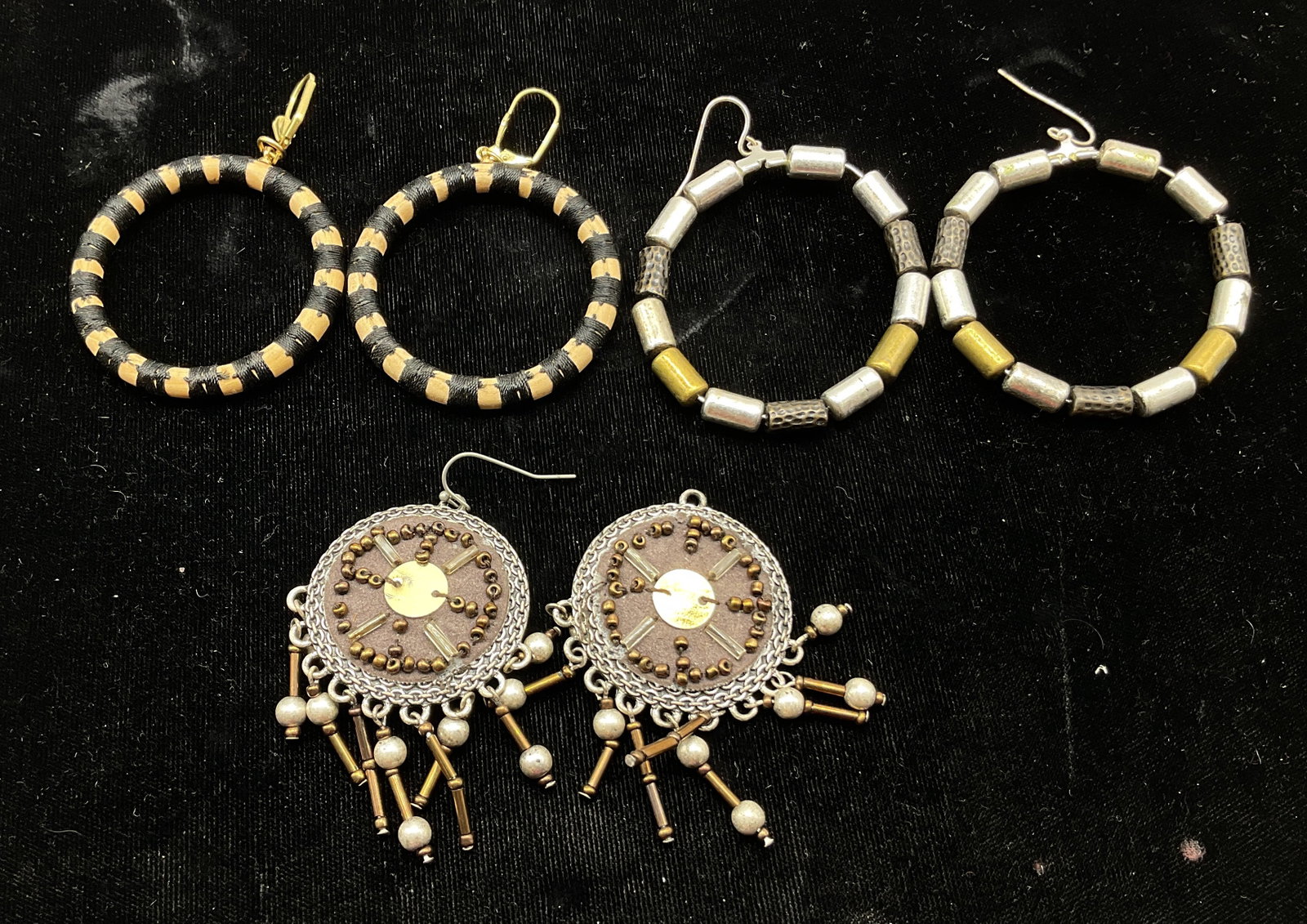 Lot 3 Vtg Assorted Hoop & Dangle Earrings (1 of 7)