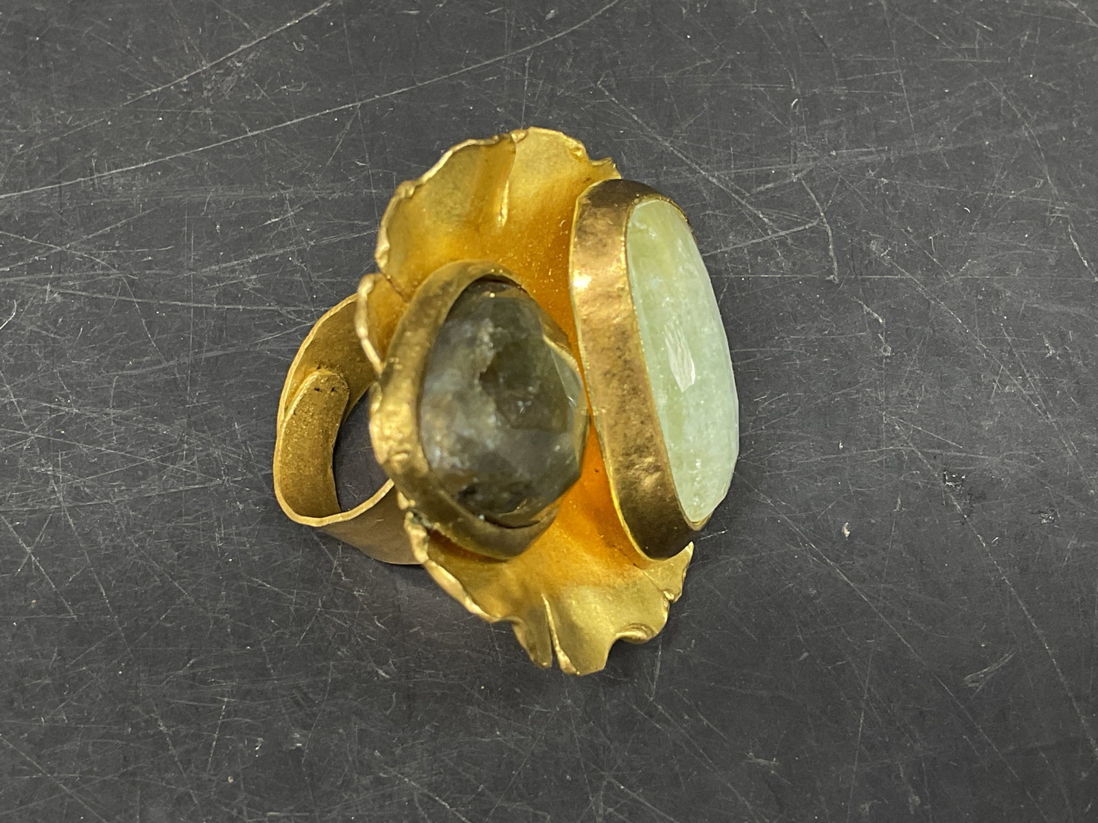 Scalloped Brass Gemstone Statement Ring - 2