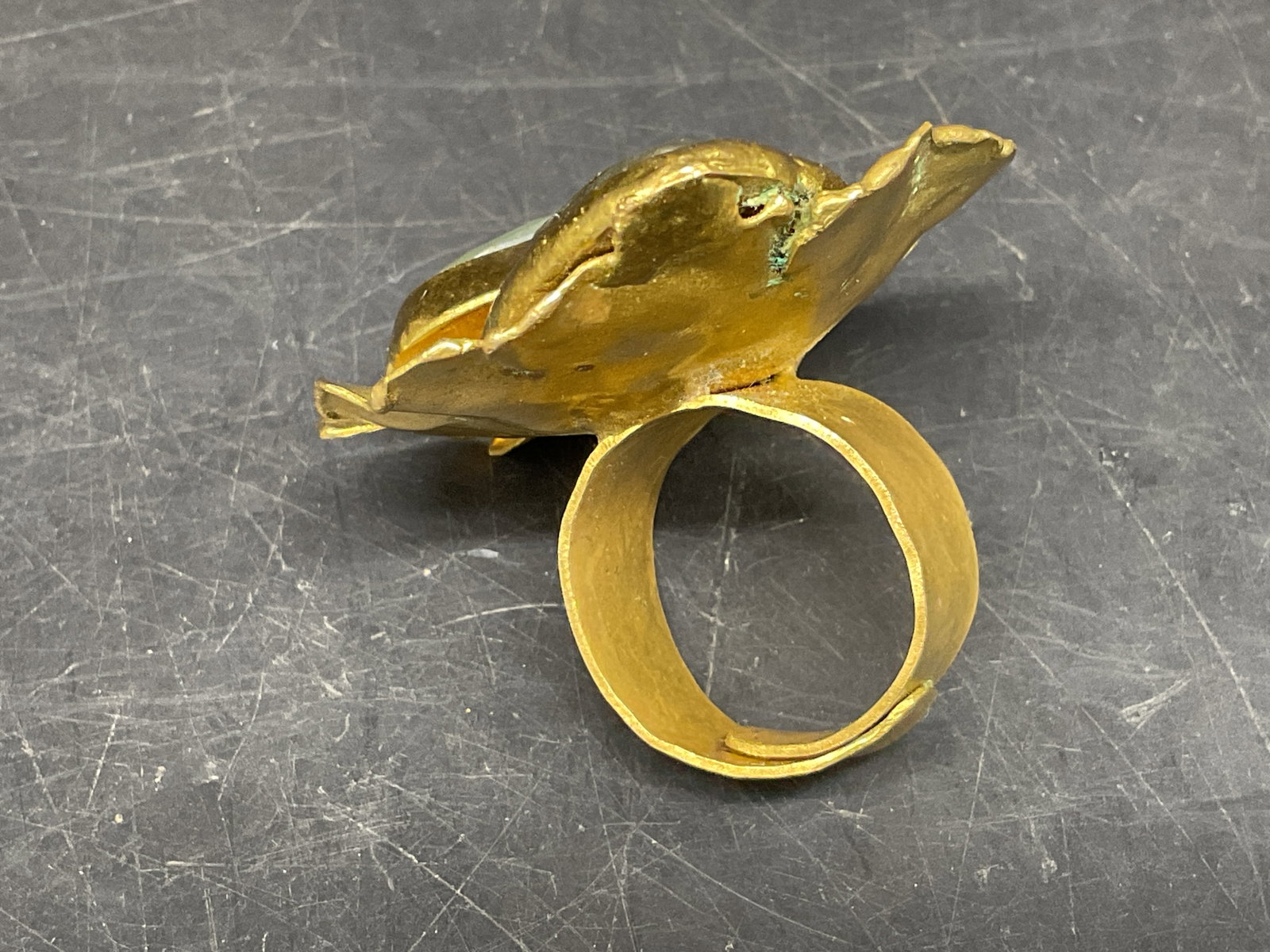 Scalloped Brass Gemstone Statement Ring - 3