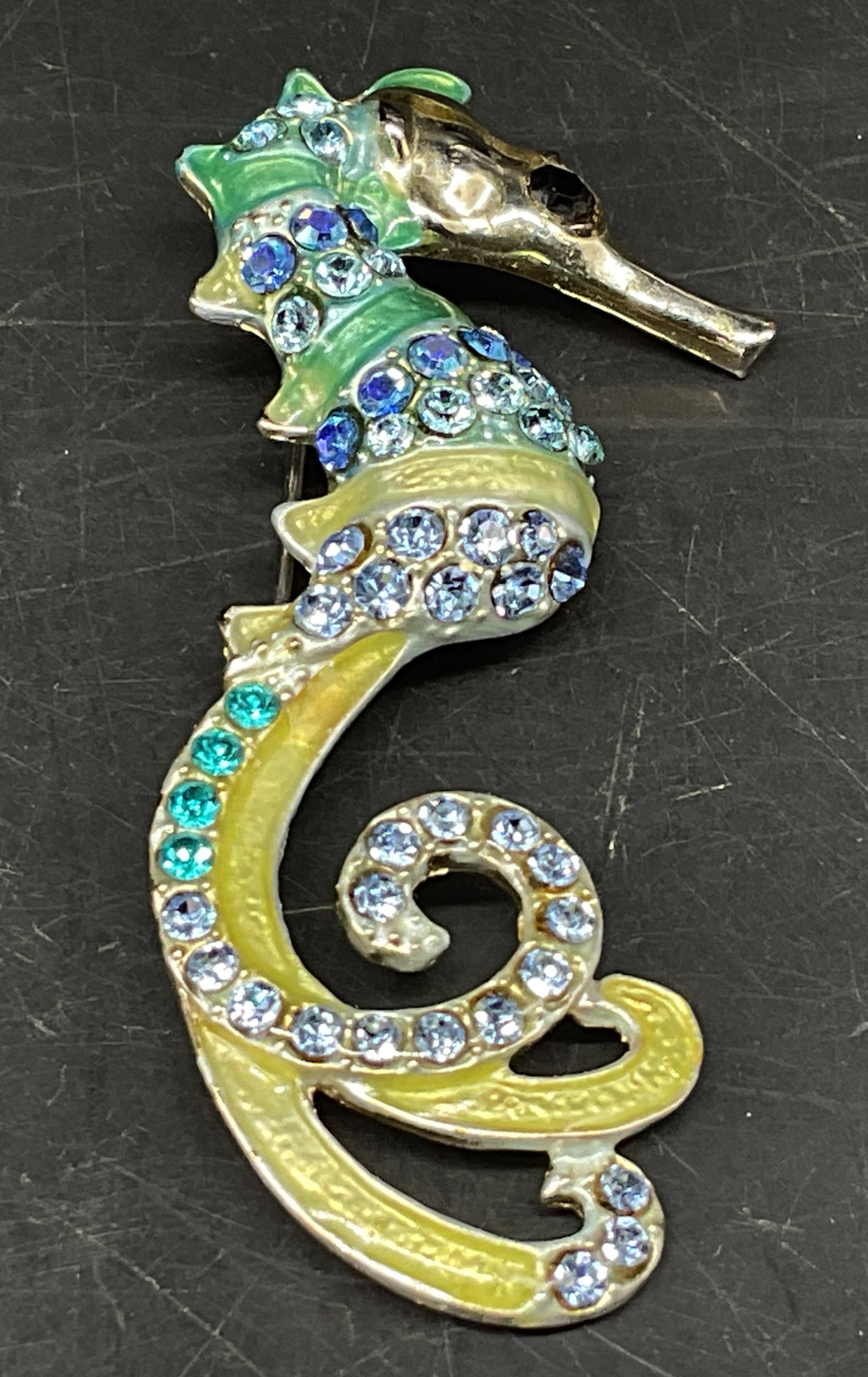 Vintage-Style Enameled Rhinestone Seahorse Brooch (1 of 6)