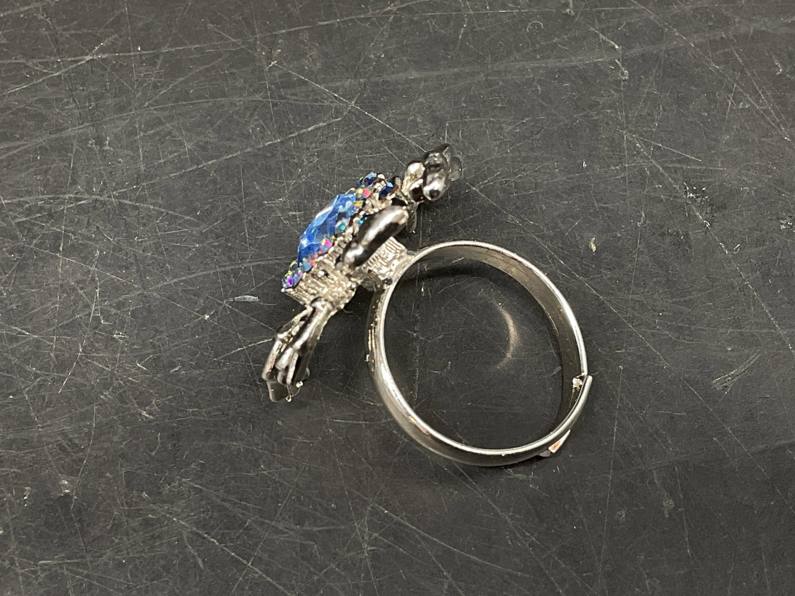 Silver-Toned Rhinestone Crab Ring - 3