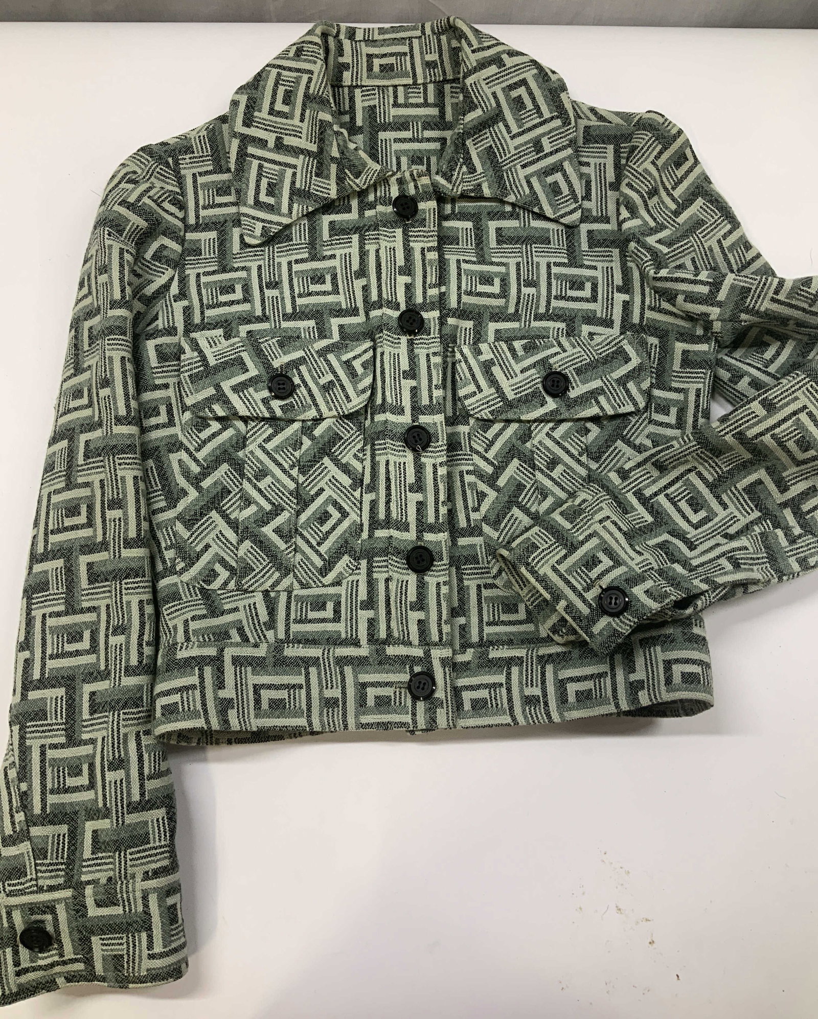 Vntg CAPRIOTTI for GENERAL STORE pattern jacket (1 of 8)