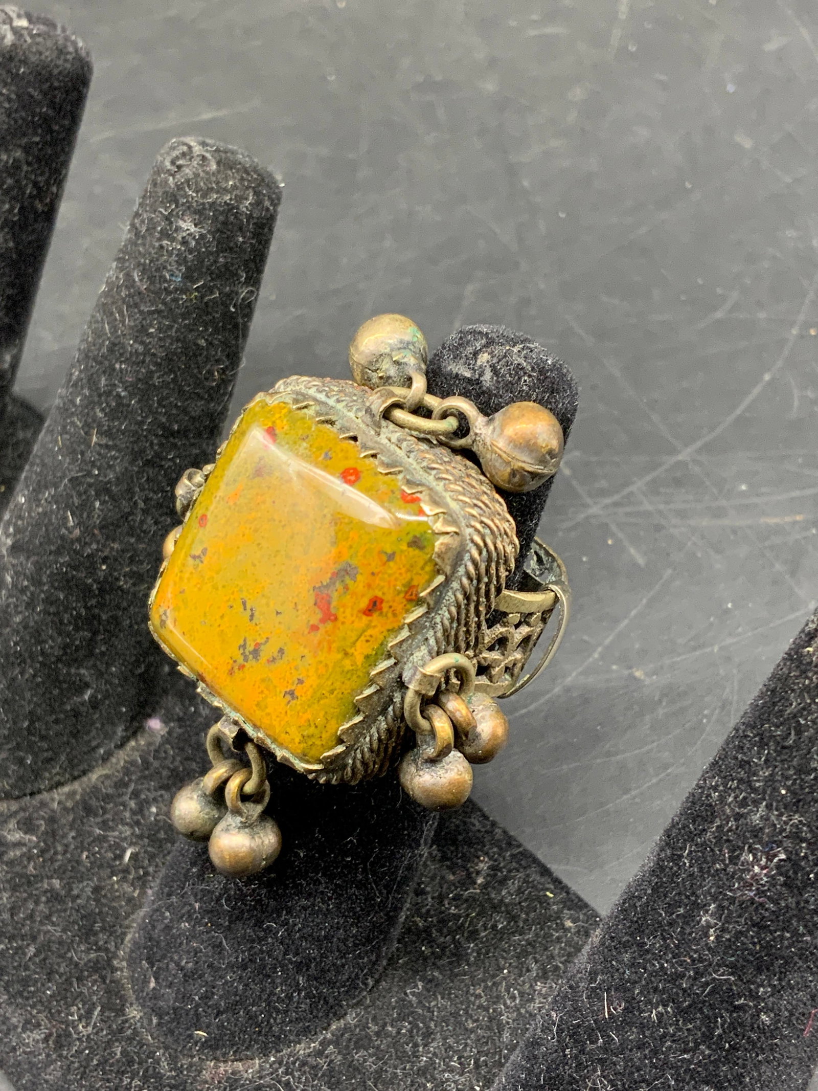 Vntg Amulet Silver Stone Bead Ring - 3