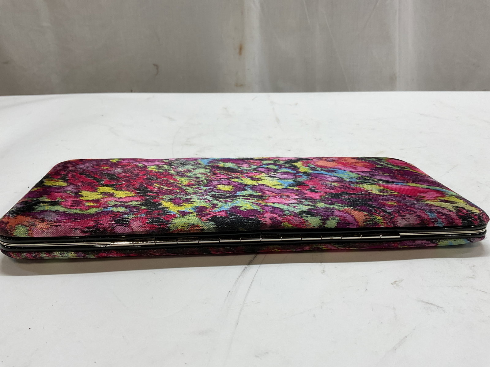 Vtg Abstract Multicolor Rectangular Wallet Clutch - 2