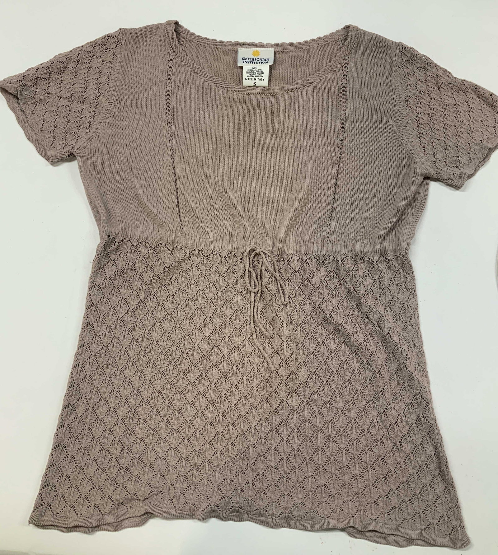 Vntg SMITHSONIAN INSTITUTION knit top, Italy (1 of 6)