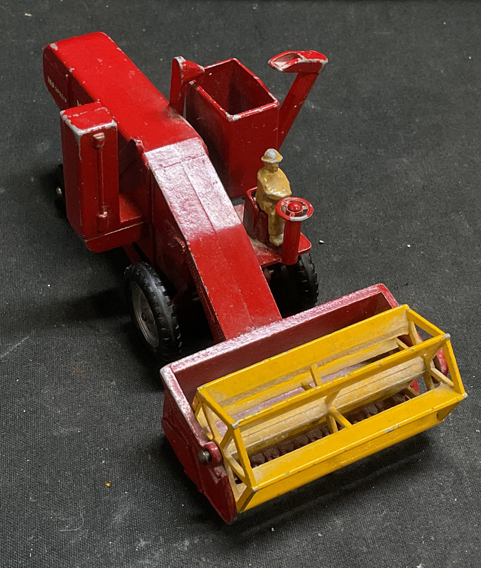 Vtg 50s-60s Matchbox Lesney Harvester Model ENG (1 of 7)