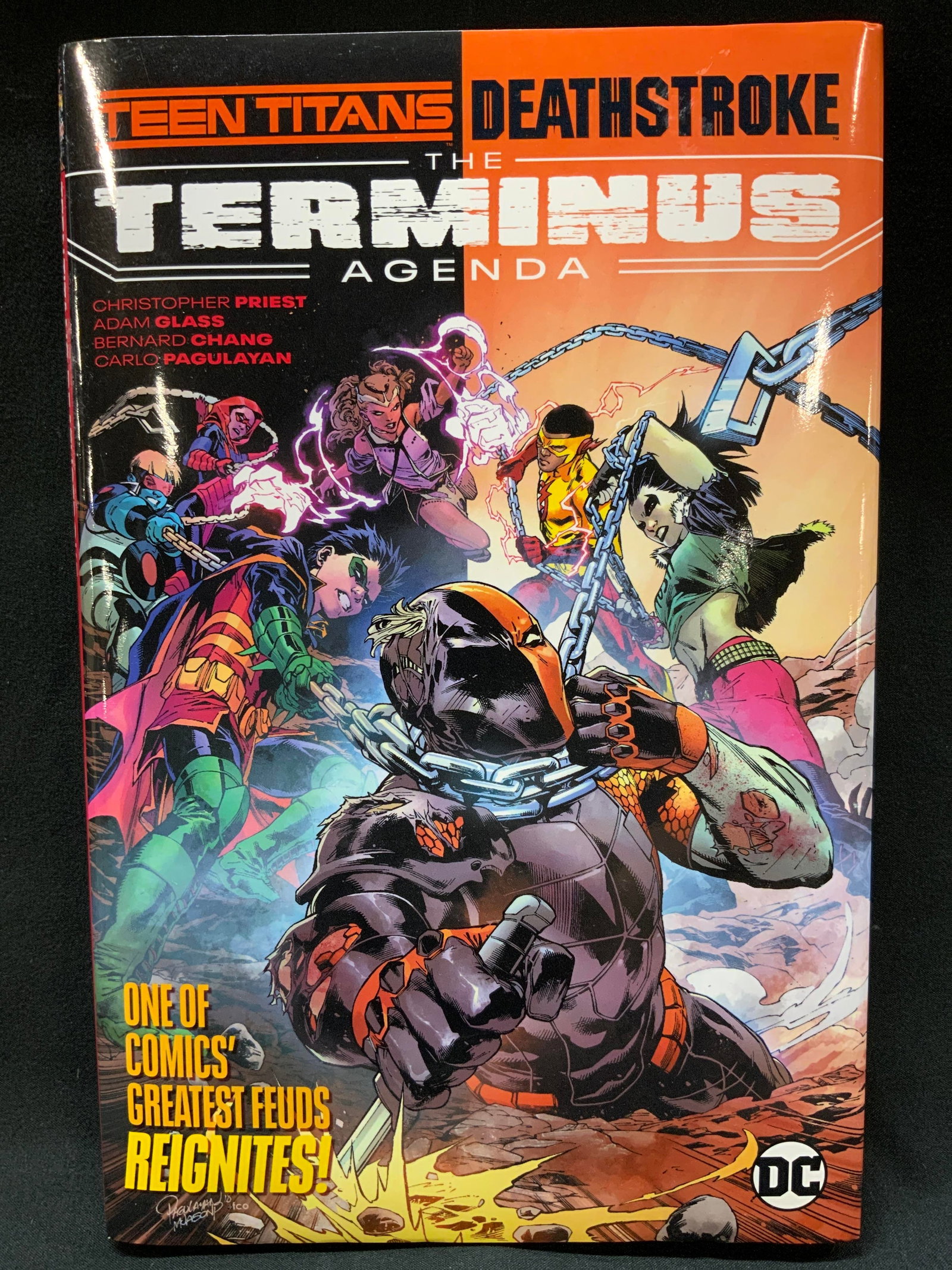 2019 DC Teen Titans/Deathstroke Comic Bk: Teen Titans/Deathstroke: The Terminus Agenda. Published 2019 by DC Comics. Written by Christopher Priest and Adam Glass, interior artwork by Bernard Chang, Carlo Pagulyan, and Fernando Pasarin. Page