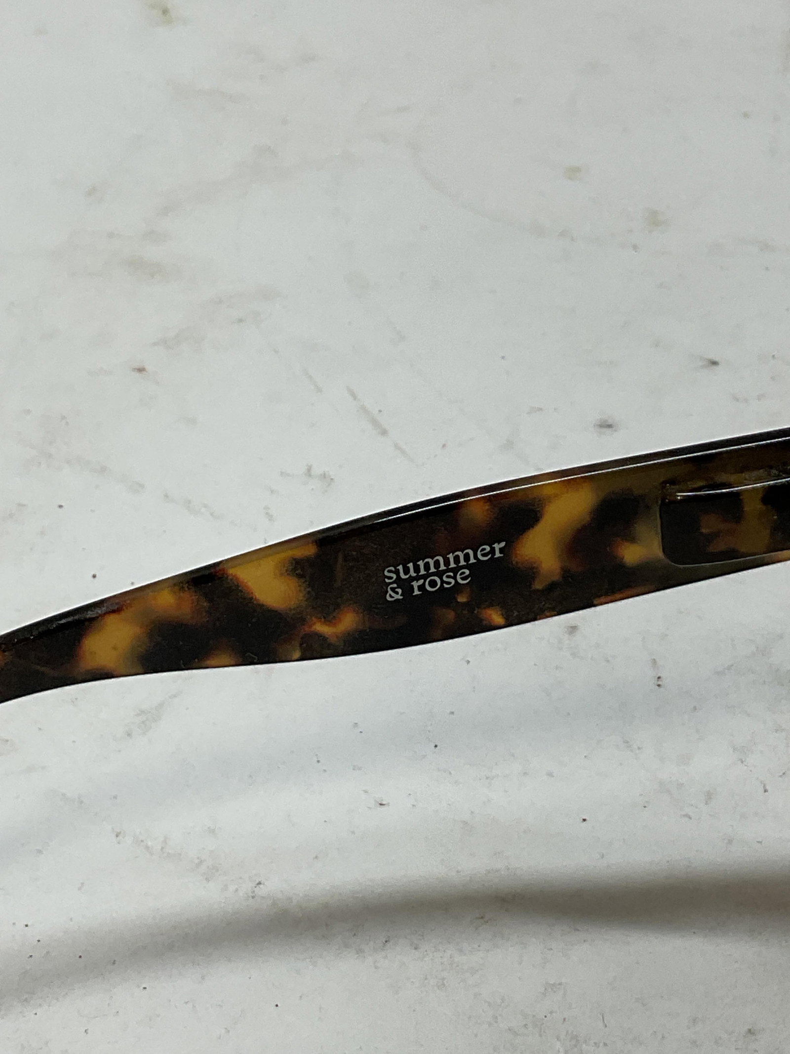 Lot 7 Assorted Sunglasses - 13