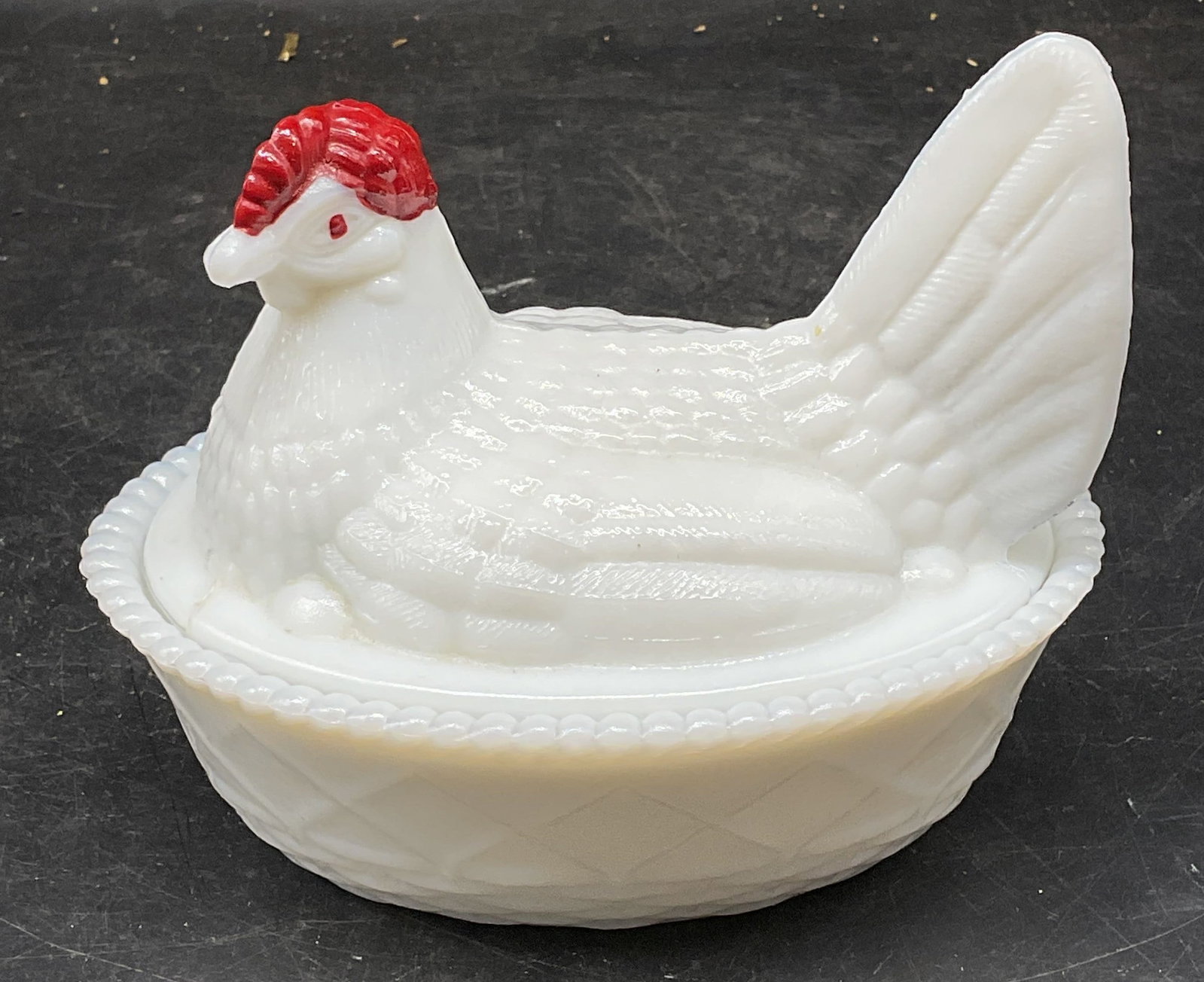 Westmoreland Milk Glass Hen Covered Dish (1 of 7)
