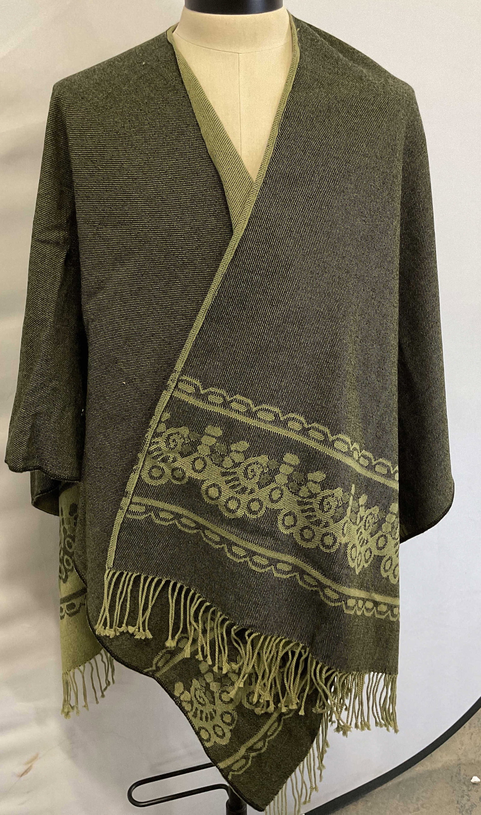 Celtic-Inspired Jacquard Woven Fashion Shawl (1 of 6)