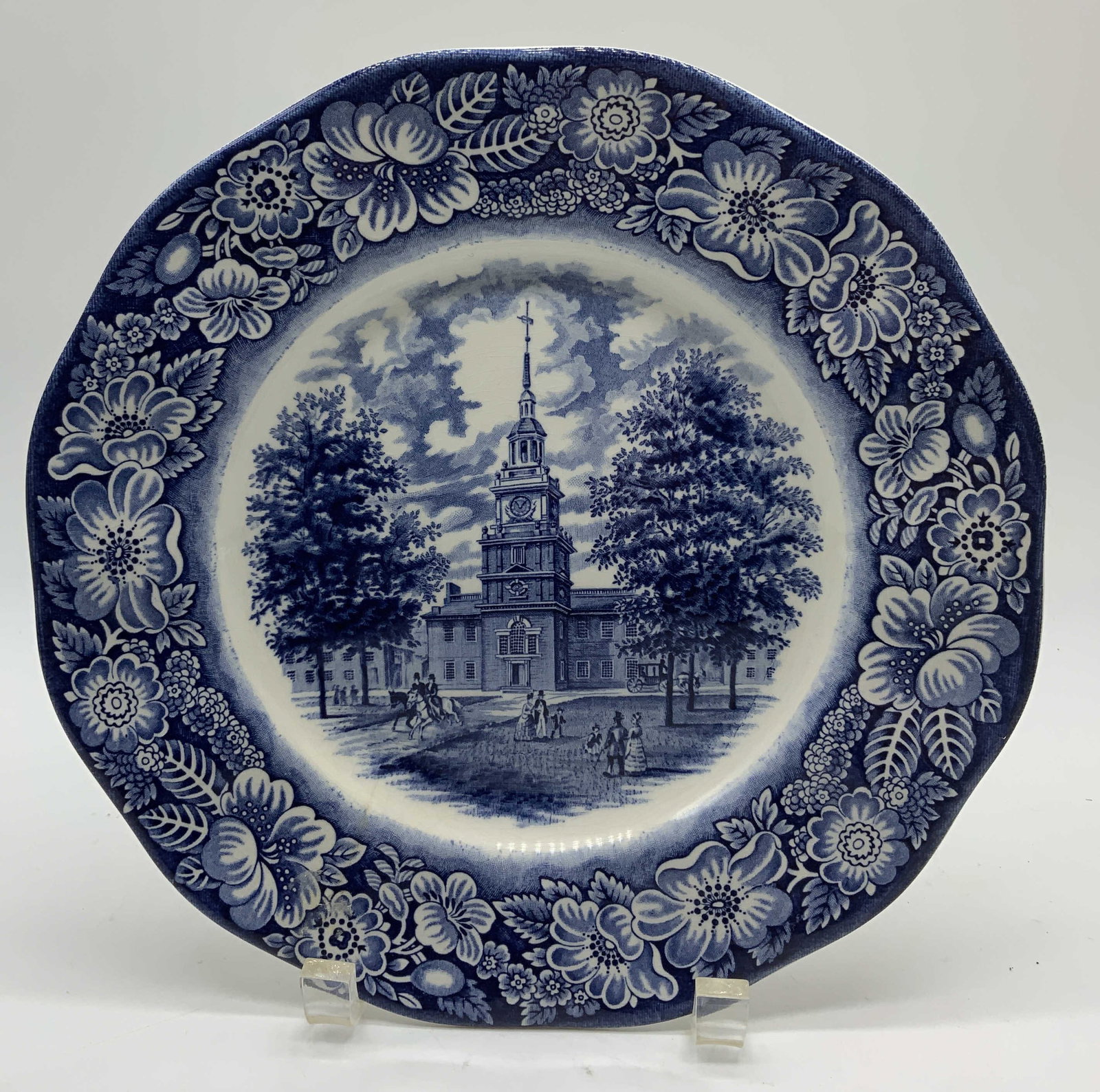 Vtg Liberty Blue Independence Hall Plate England (1 of 6)