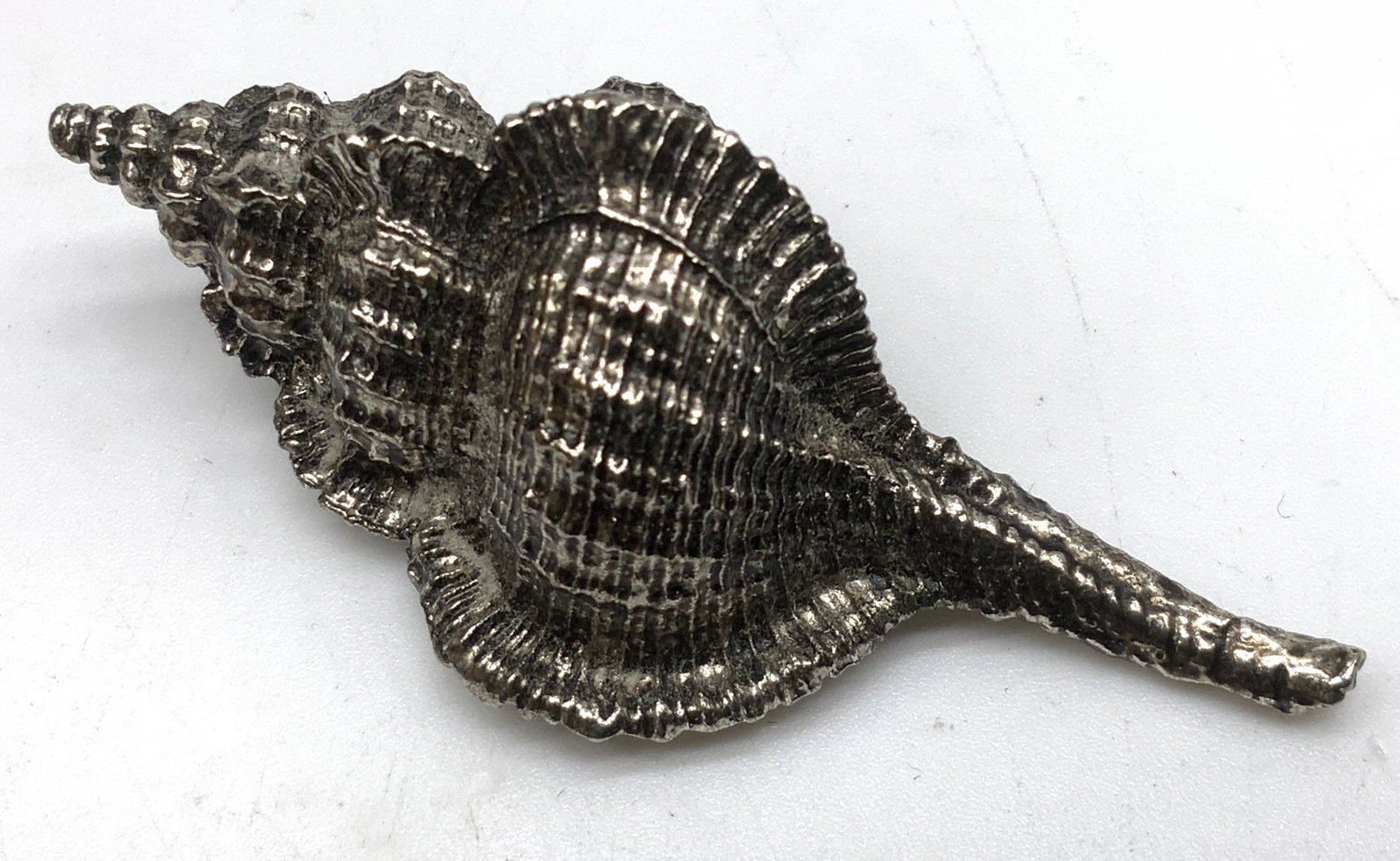 Vtg Decorative Silver-Toned Conch Shell (1 of 6)